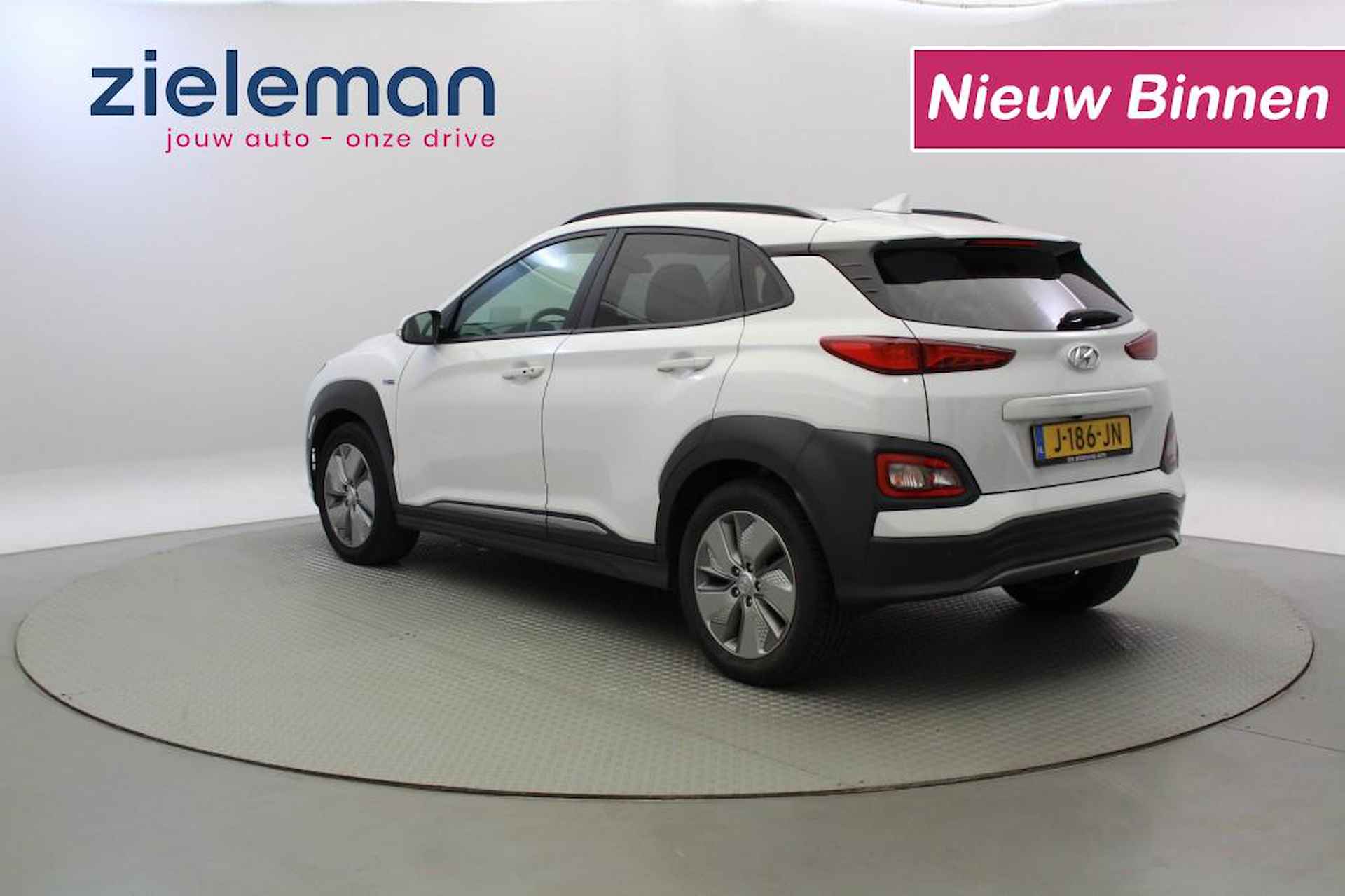 HYUNDAI Kona Electric EV Fashion 64kWh (16.845 NA SUBSIDIE) - 3/29