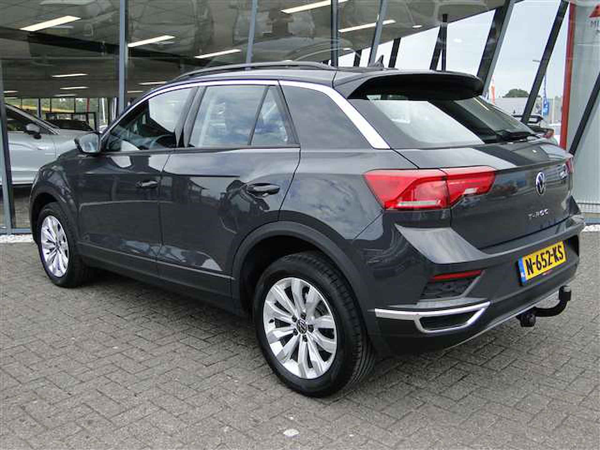 Volkswagen T-Roc 1.5 TSI 150pk DSG Style | Clima | Carplay | Adaptief | Trekhaak | Navi - 3/17