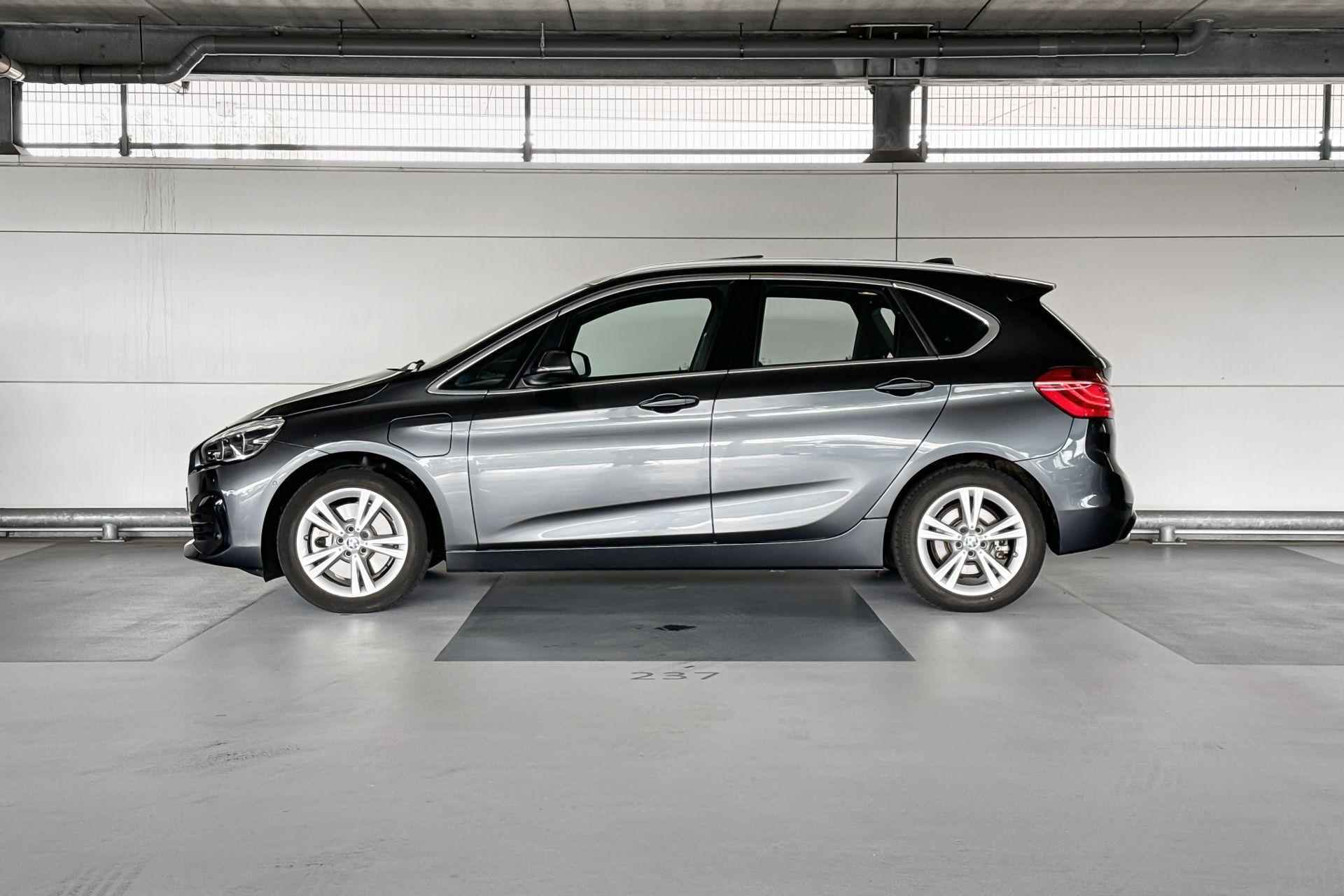 BMW 2 Serie Active Tourer 225xe iPerformance Business Editon Plus - 2/22