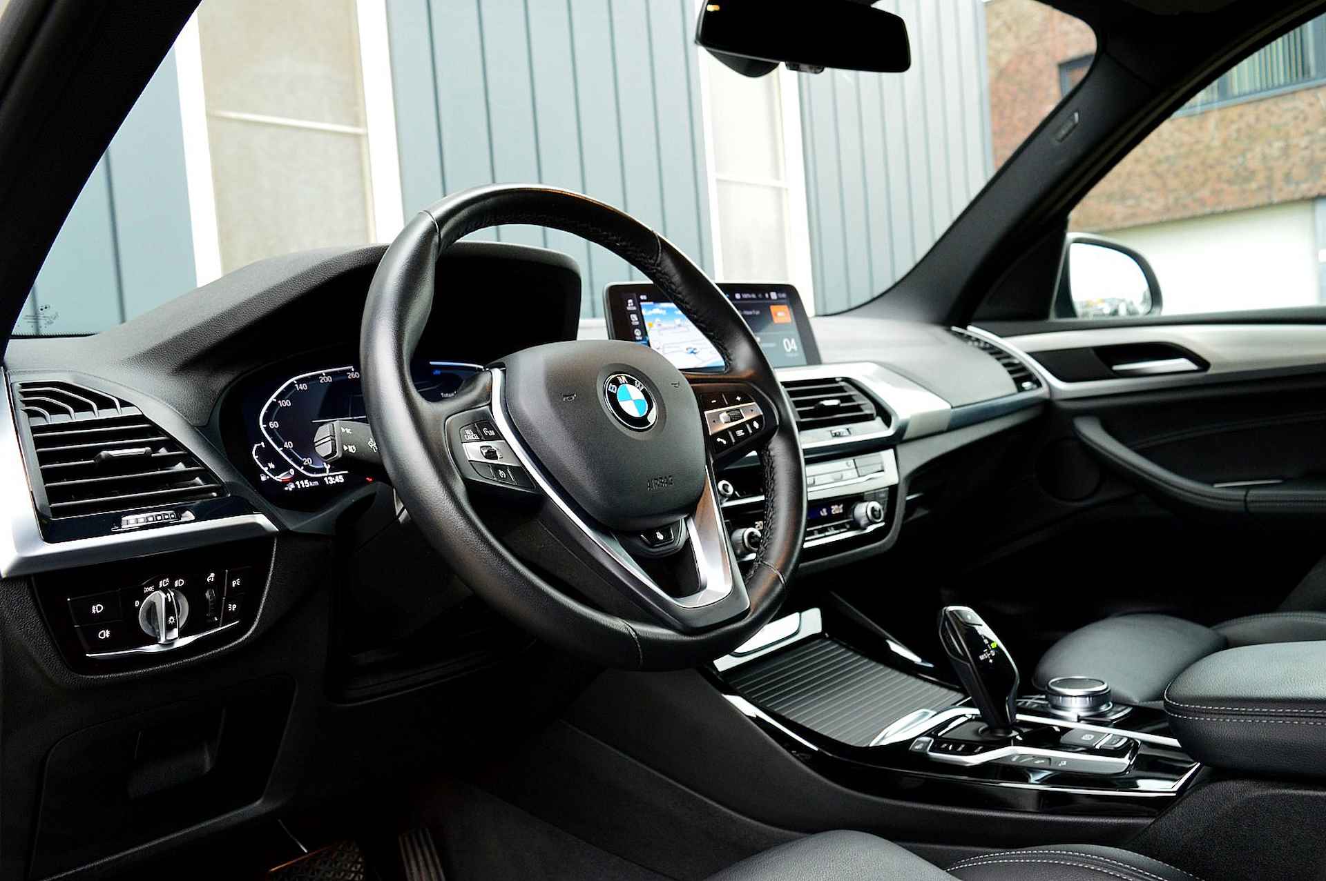 BMW X3 xDrive30e eDrive Edition Rijklaarprijs-Garantie Leder Sport interieur Trekhaak Camera Led - 12/36