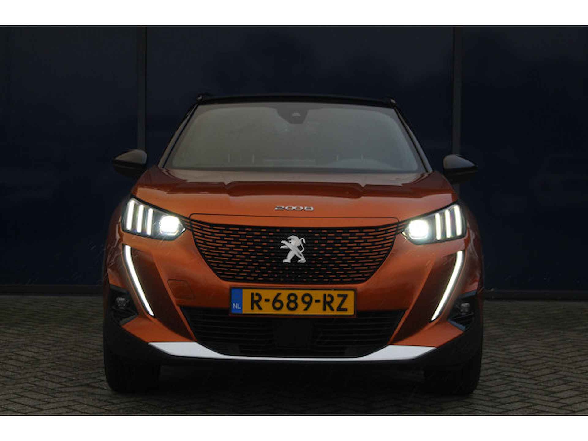 Peugeot e-2008 EV GT Pack 50 kWh | Adaptive Cruise | Pano | Camera | Stoel verw. | Led | - 6/52