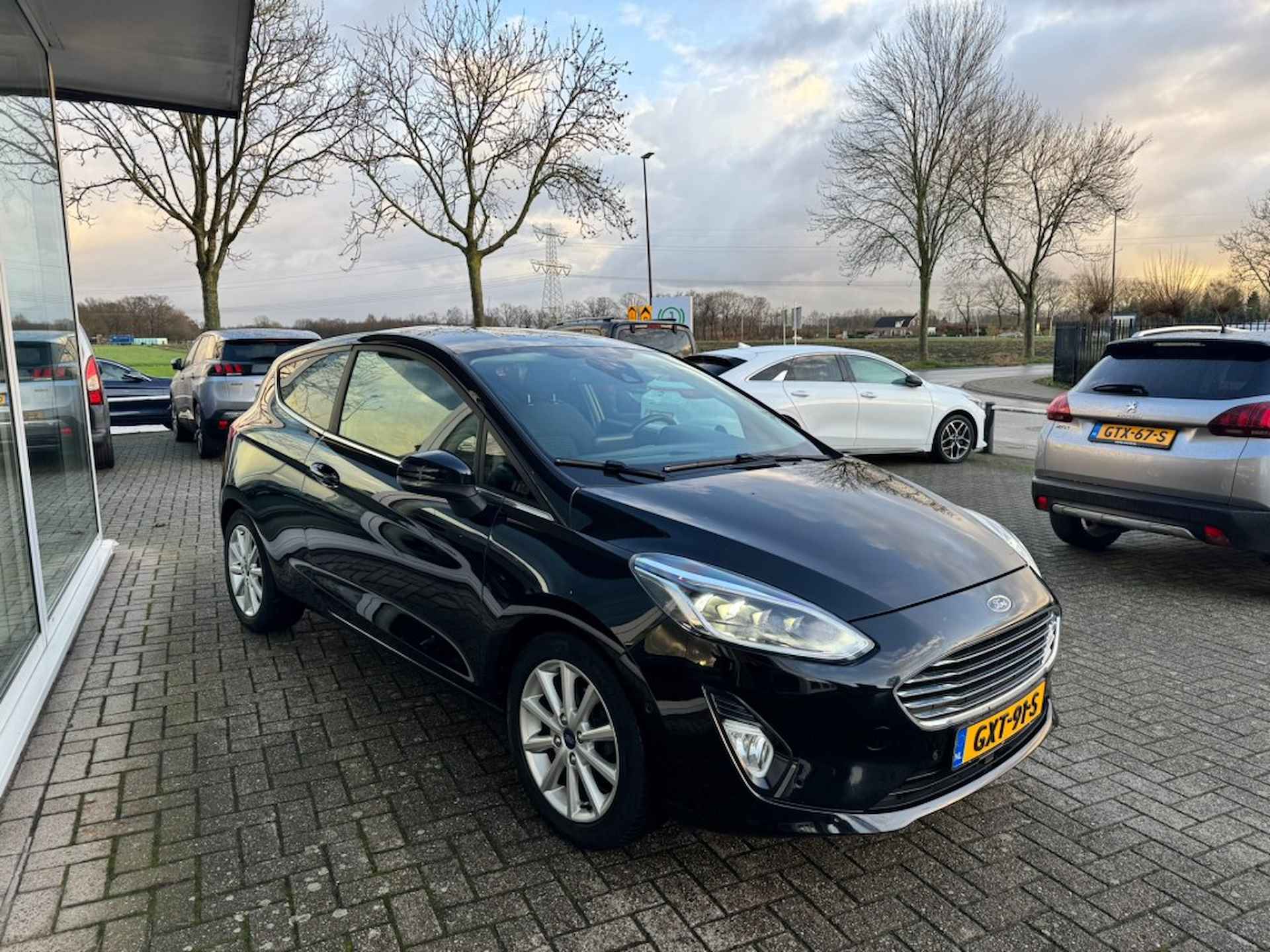 FORD Fiesta 1.0 ECOB. TITANIUM-ALL IN PRIJS - 3/27