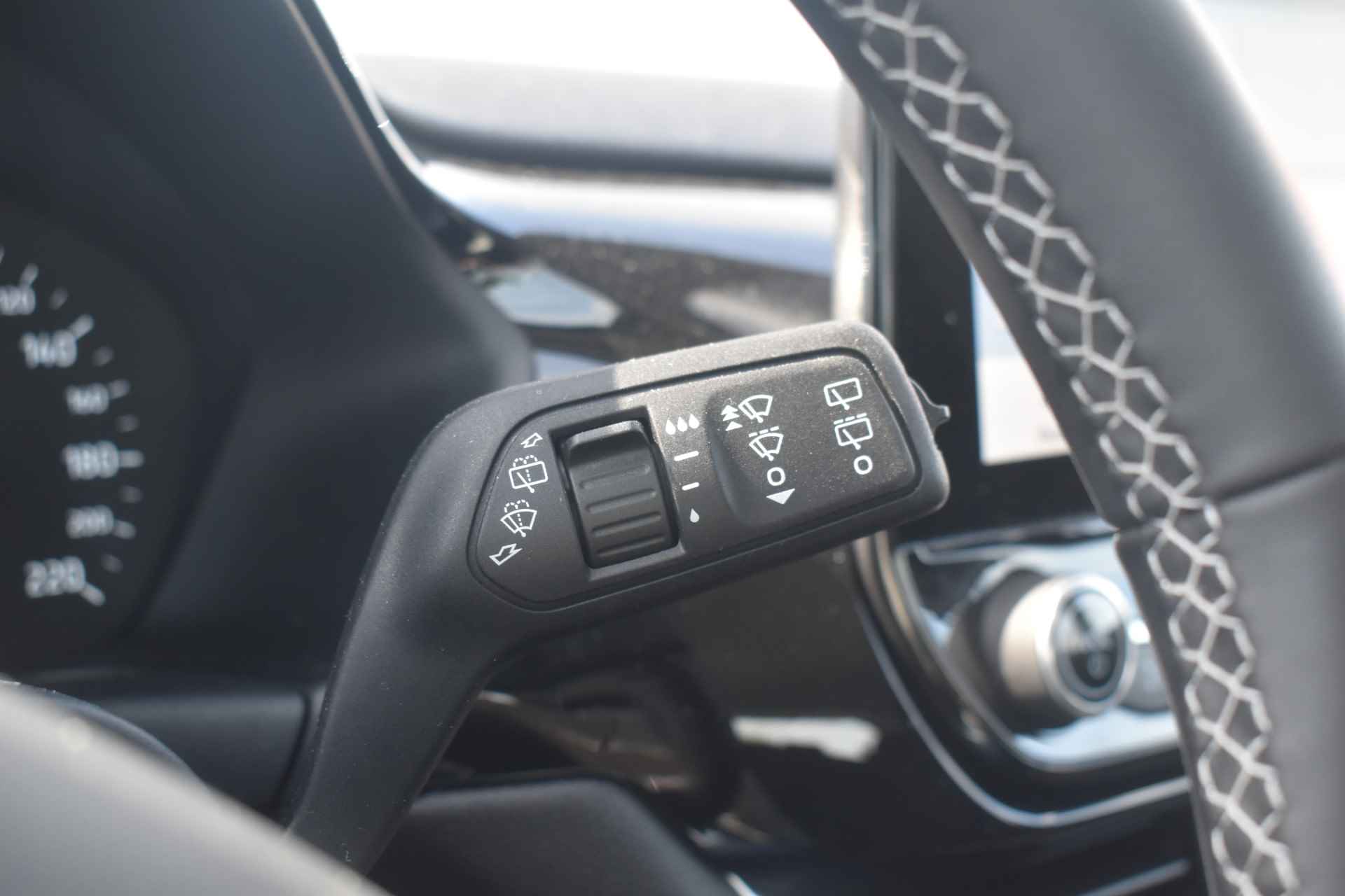 Ford Fiesta 1.0 EcoBoost Titanium | Stoel/stuurwielverwarming | Voorruit verwarming | Dealer auto | - 21/22