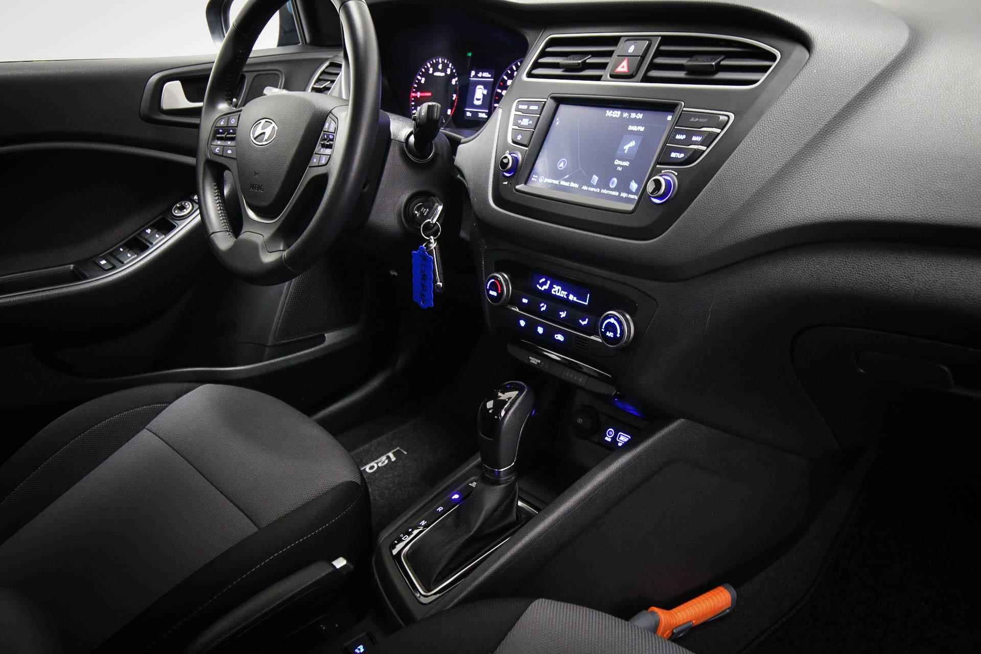 Hyundai i20 1.0 T-GDI Comfort | AUTOMAAT | NAVIGATIE | DAB | CAMERA - 3/47