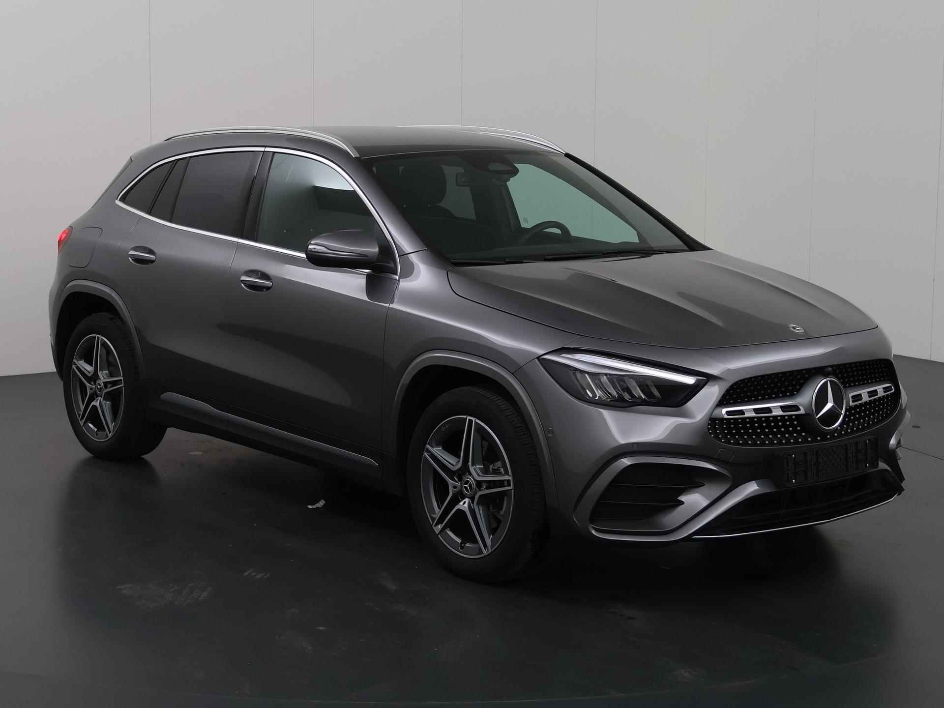 Mercedes-Benz GLA-klasse 250 e AMG Line | Widescreen | Adaptieve CruiseControl | Sportstoelen | Ele. kofferdeksel | Navigatie | PDC | Climate Control | Sfeerverlichting | - 24/43