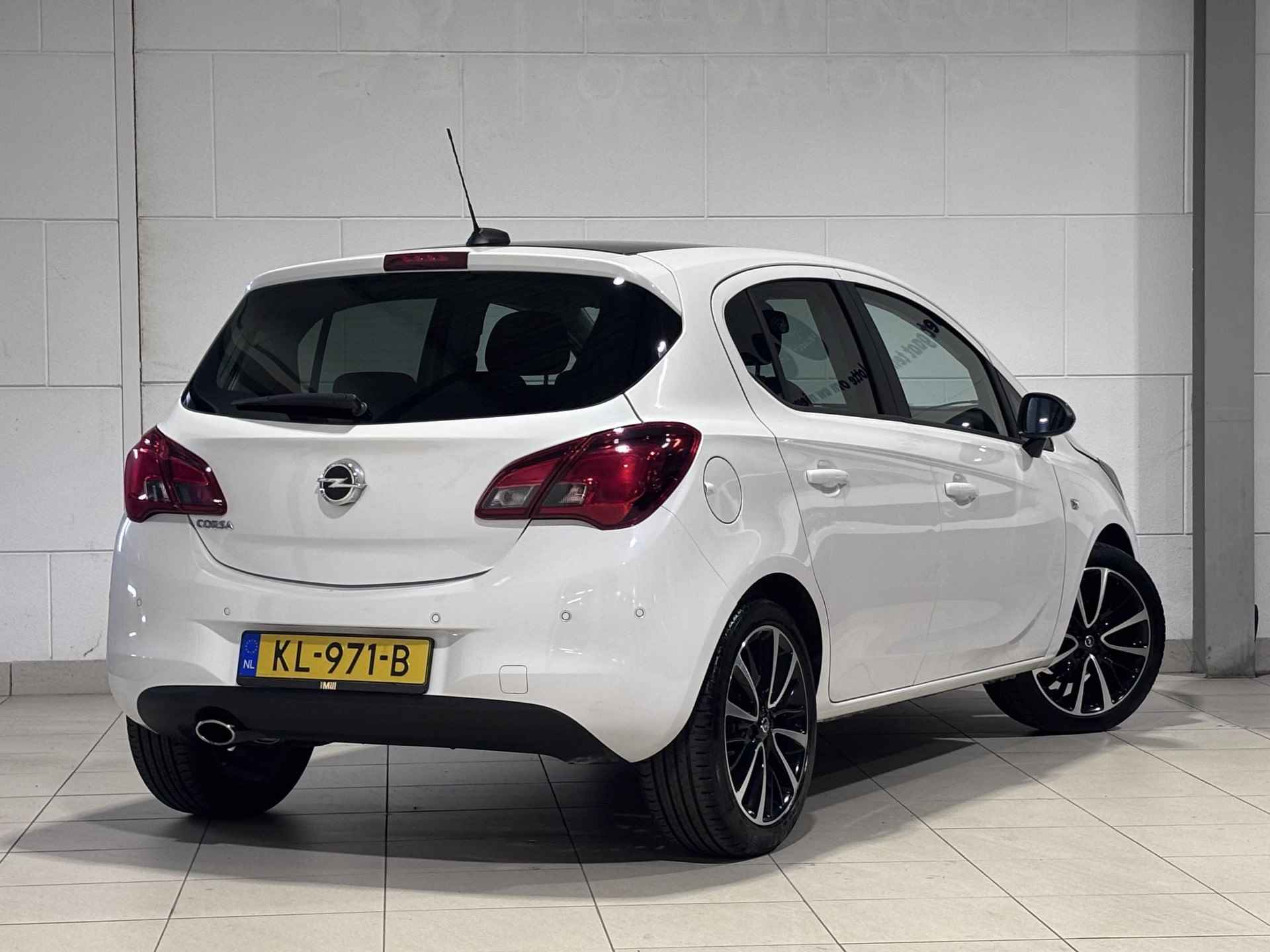 Opel Corsa 1.4 90pk Color Edition+ Automaat |1e EIGENAAR|PARK ASSIST II|APPLE CARPLAY & ANDROID AUTO|ISOFIX|DODEHOEKWAARSCHUWING|17 INCH VELGEN| - 8/50