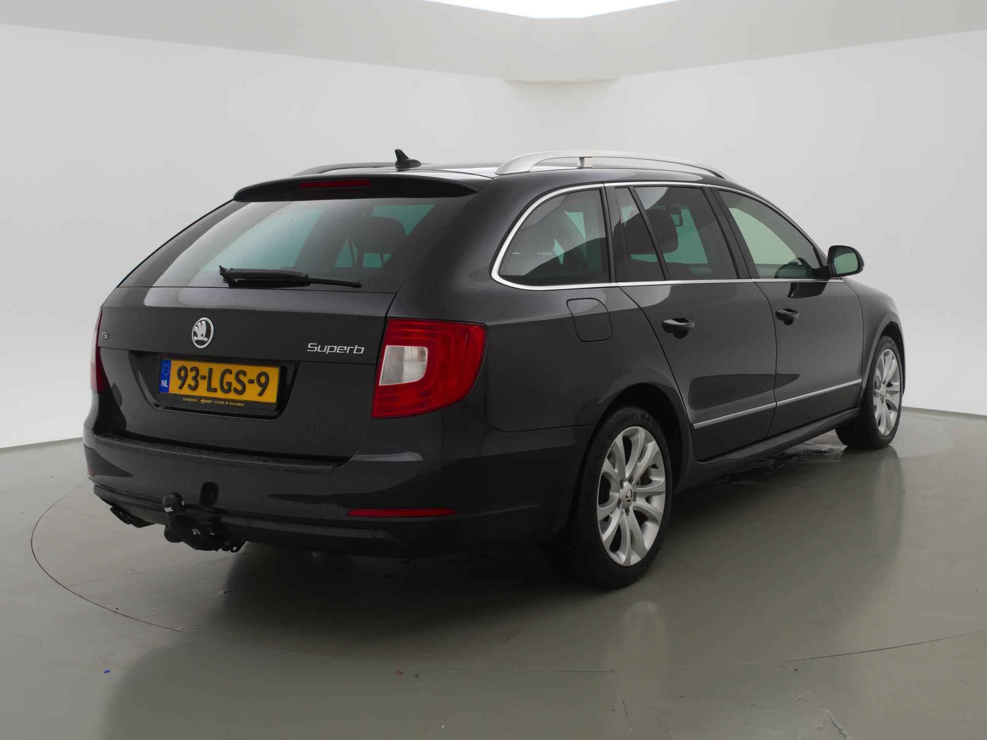 Škoda Superb Combi 1.8 TSI 160 PK + NAVIGATIE / TREKHAAK - 3/28