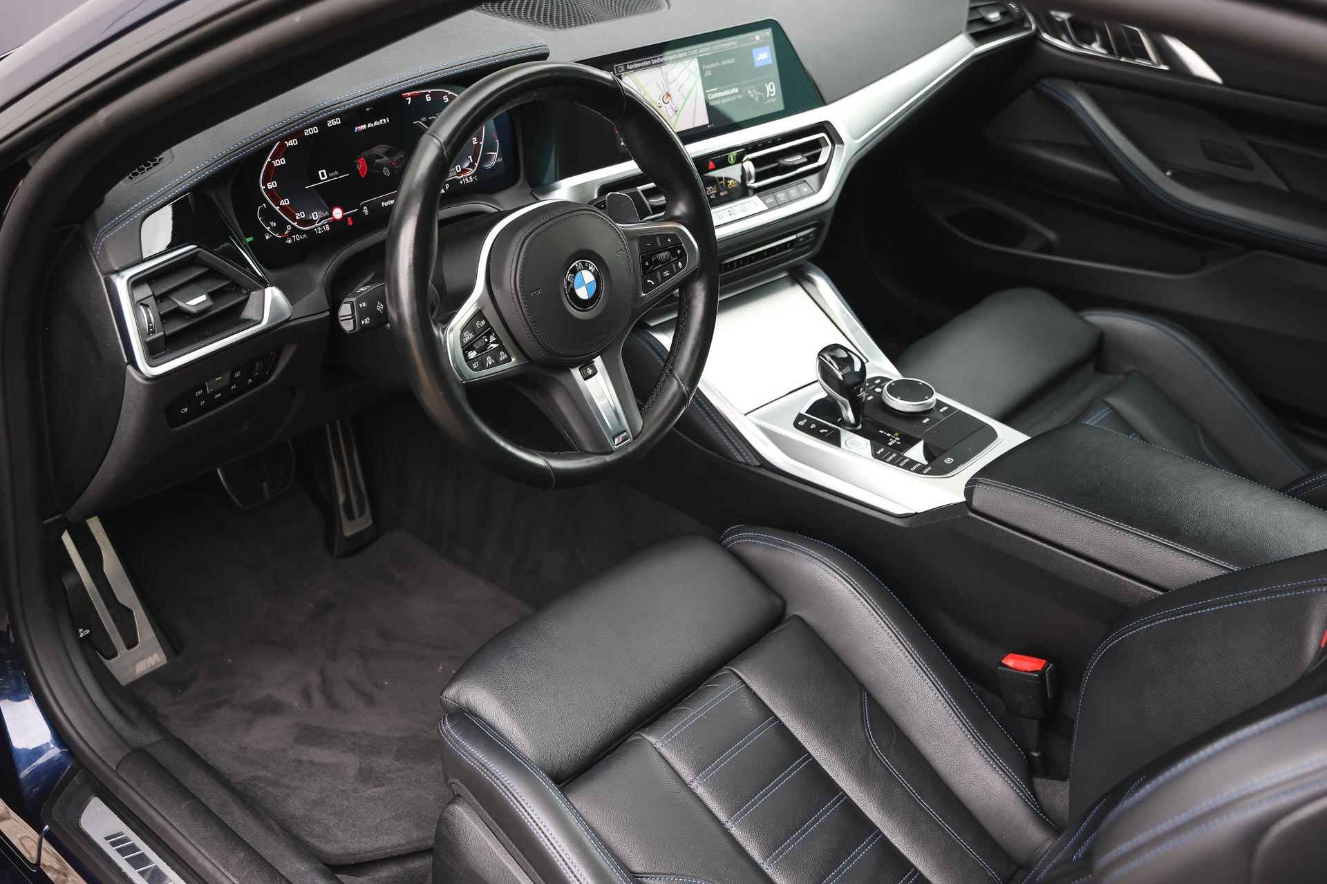 BMW 4 Serie Coupé M440i xDrive High Executive Automaat / Schuif-kanteldak / Laserlicht / M Sportstoelen / Parking Assistant Plus / Adaptief M onderstel / Comfort Access - 4/42