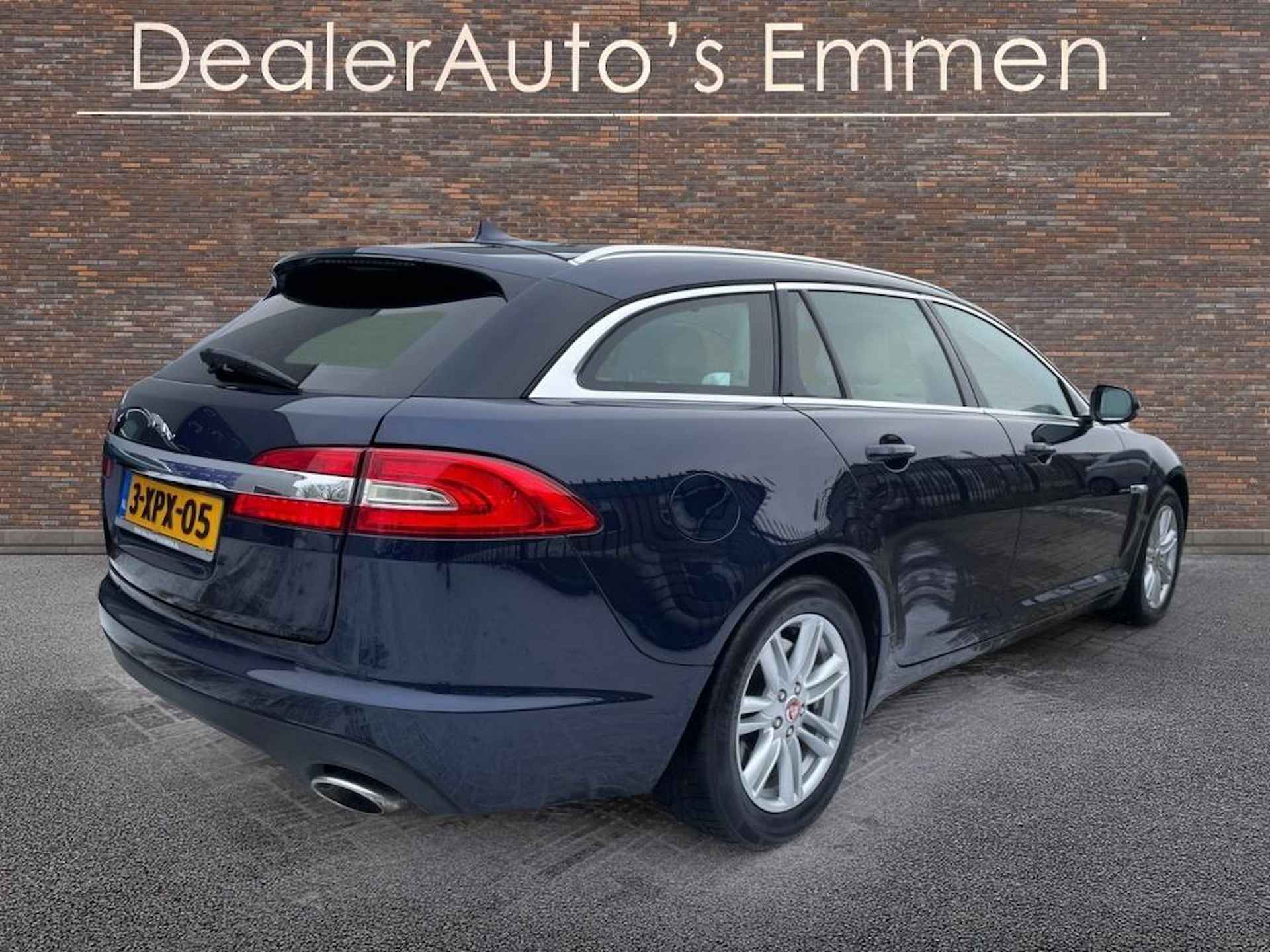 Jaguar XF Sportbrake 2.2D - 4/38