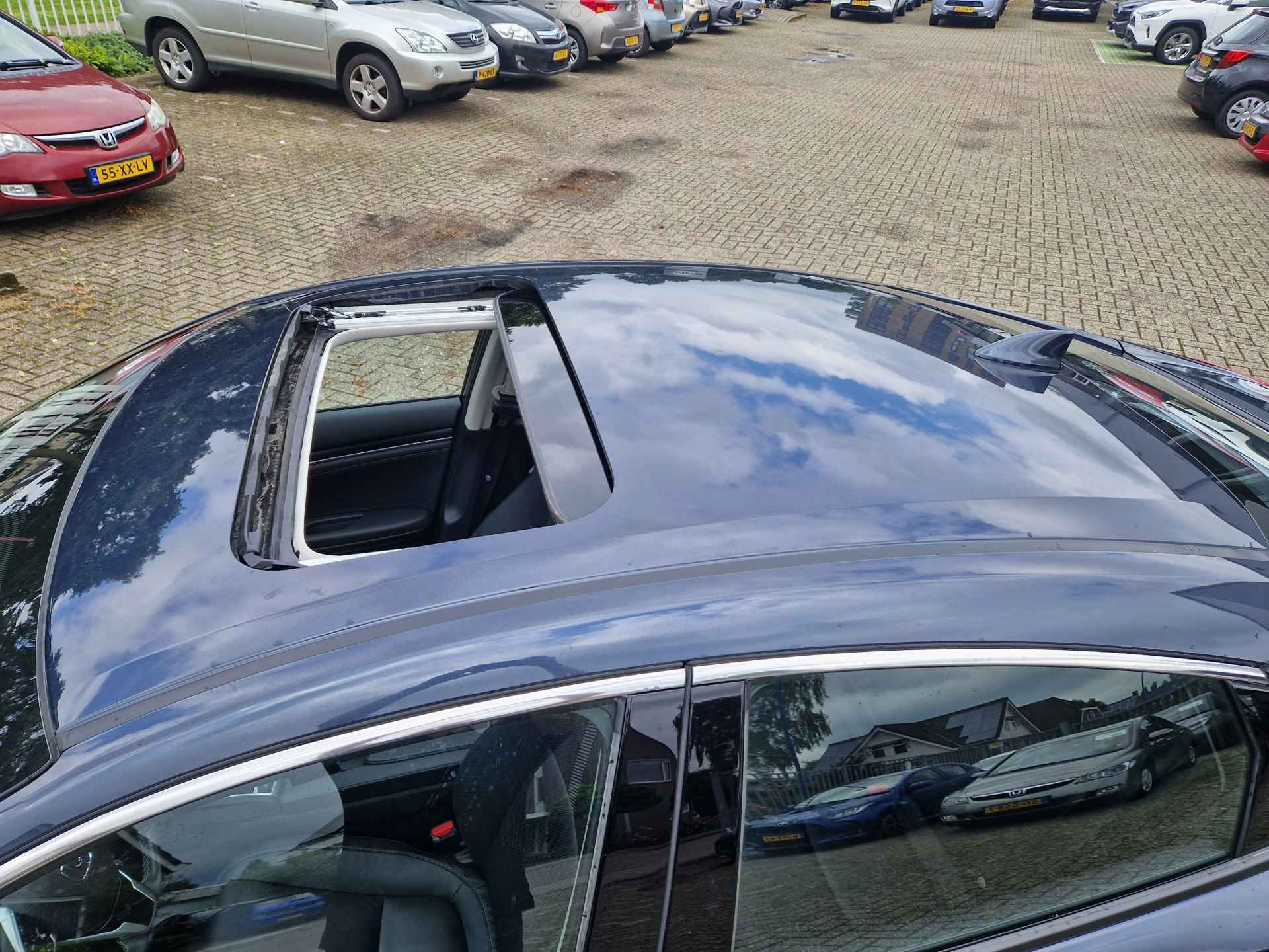 Honda Civic 1.5 i-VTEC Executive Navigatie, Panoramadak , All-in Rijklaarprijs - 8/29
