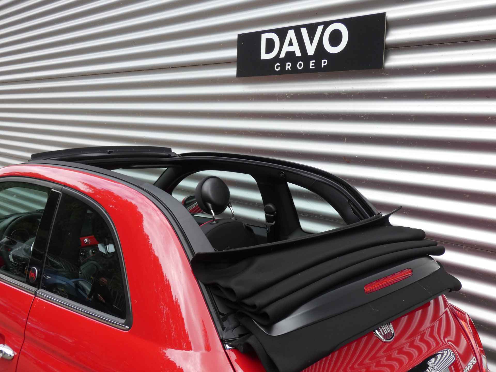 Fiat 500C 1.0 70PK Hybrid Red ! € 5.513,- VOORDEEL! | Pack Navi | Airco - 9/30