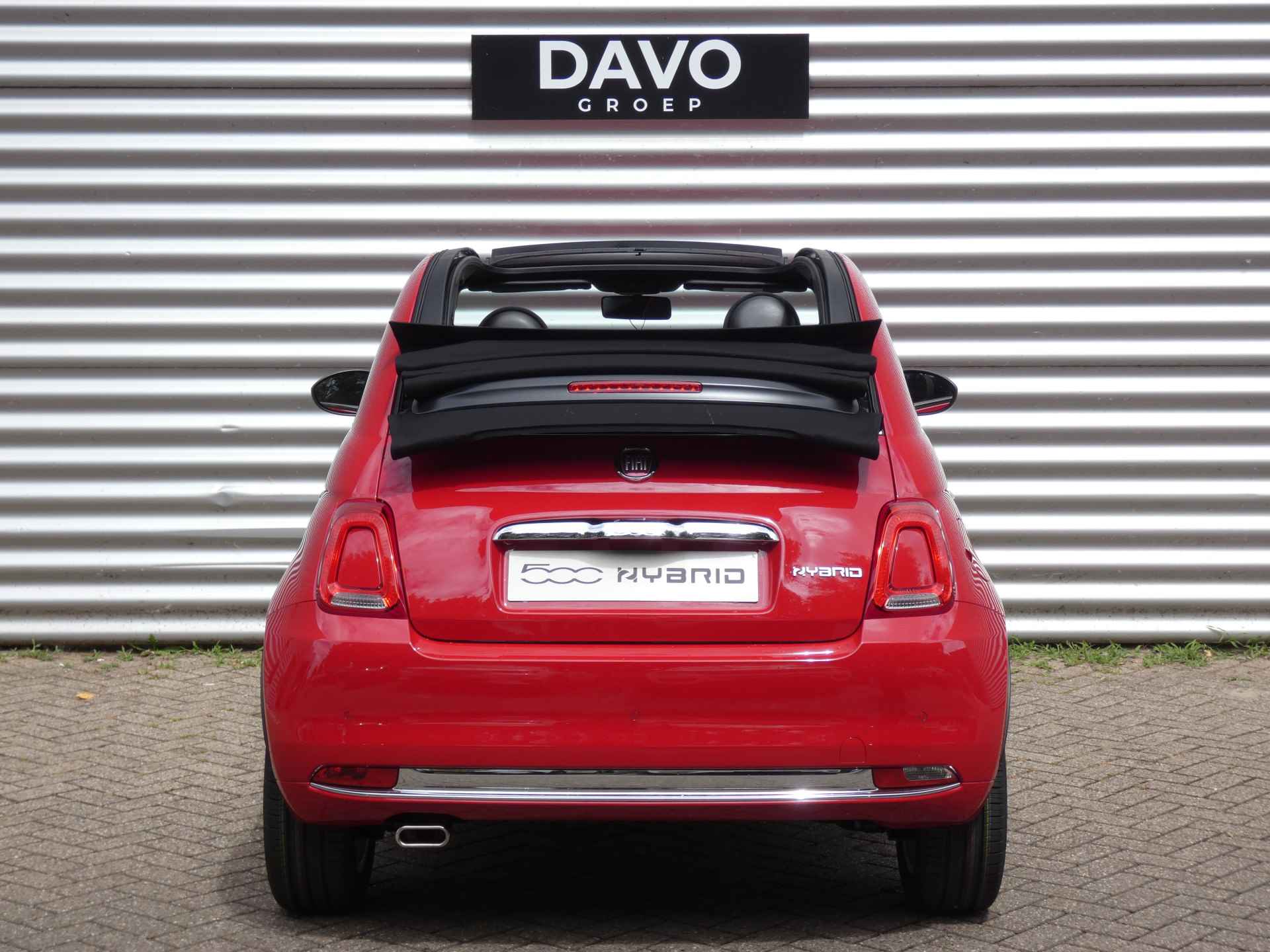 Fiat 500C 1.0 70PK Hybrid Red ! € 5.513,- VOORDEEL! | Pack Navi | Airco - 28/30