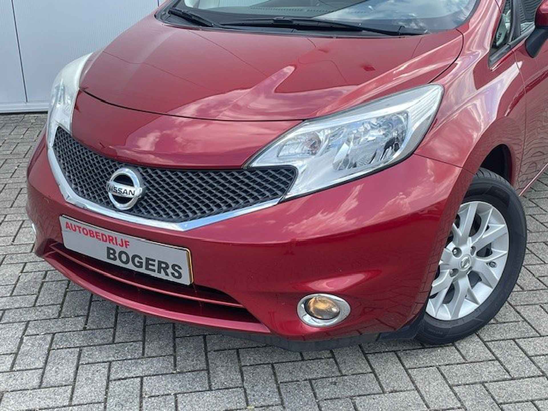 Nissan Note 1.2 Connect Edition Navigatie, Climate Control, Cruise Control, 15"Lm. Trekhaak, Family Pack - 4/22