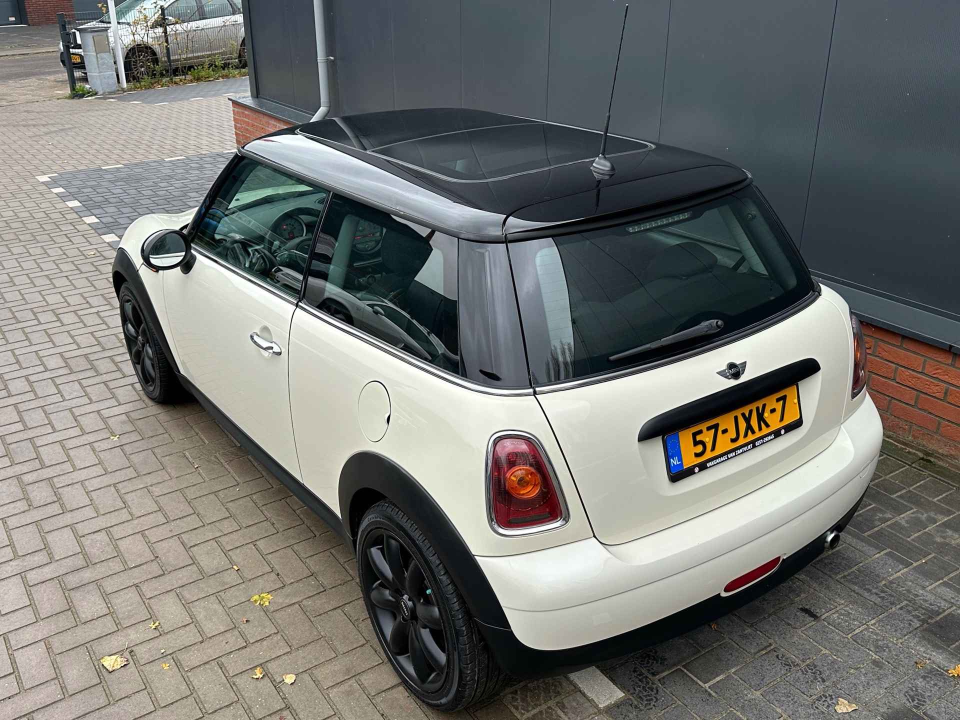 Mini Cooper Chili 1.4 anniversary edition (12 mnd BOVAG garantie) - 10/35