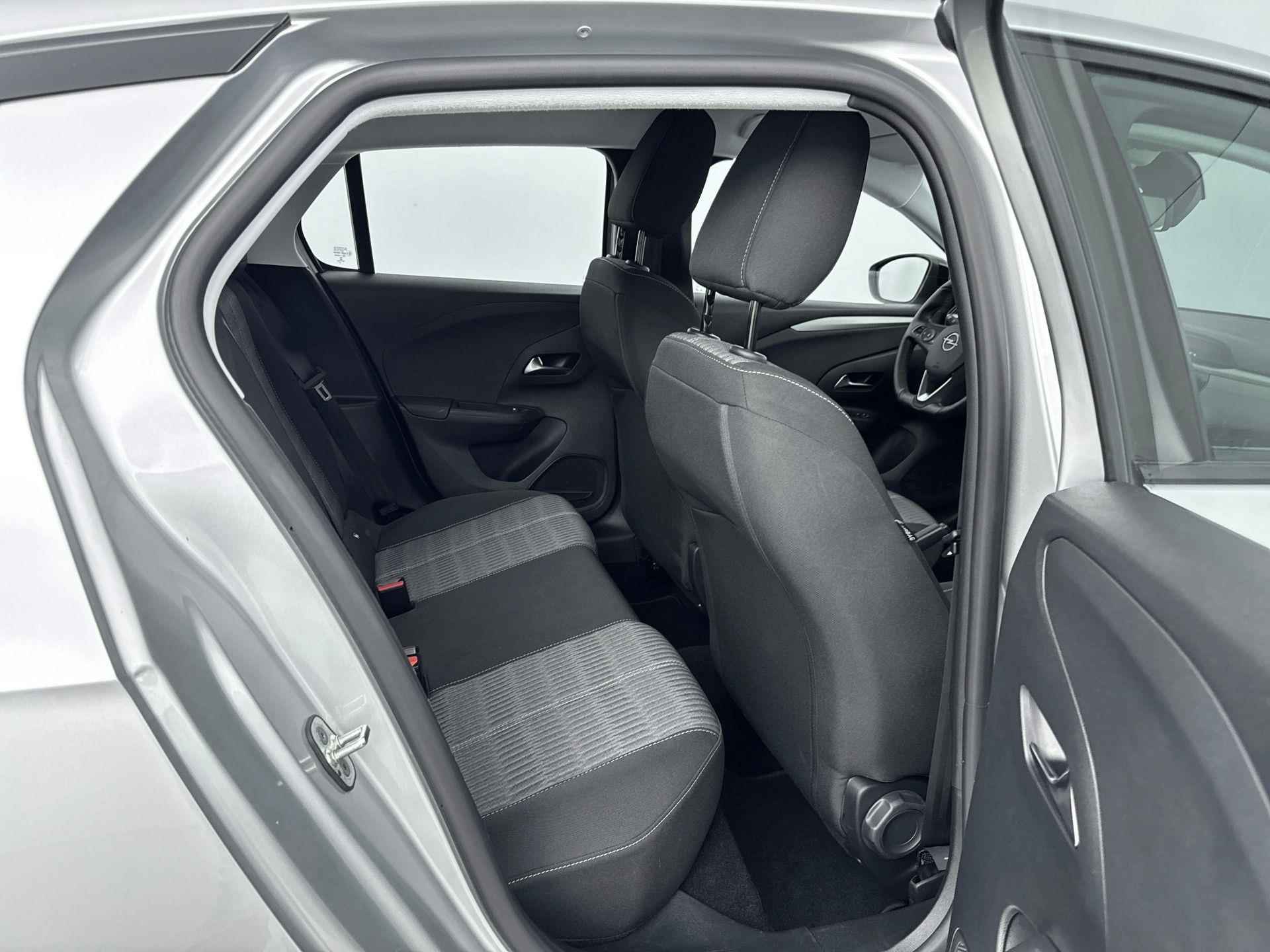 Opel Corsa 1.2 100 pk Edition | Navigatie | Parkeersensoren | Stuurverwarming - 14/33