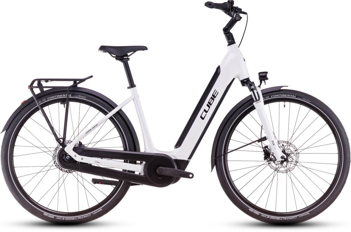 CUBE SUPREME HYBRID COMFORT ONE 500Wh Lage instap Metallicwhite/black EE54 54cm 2025