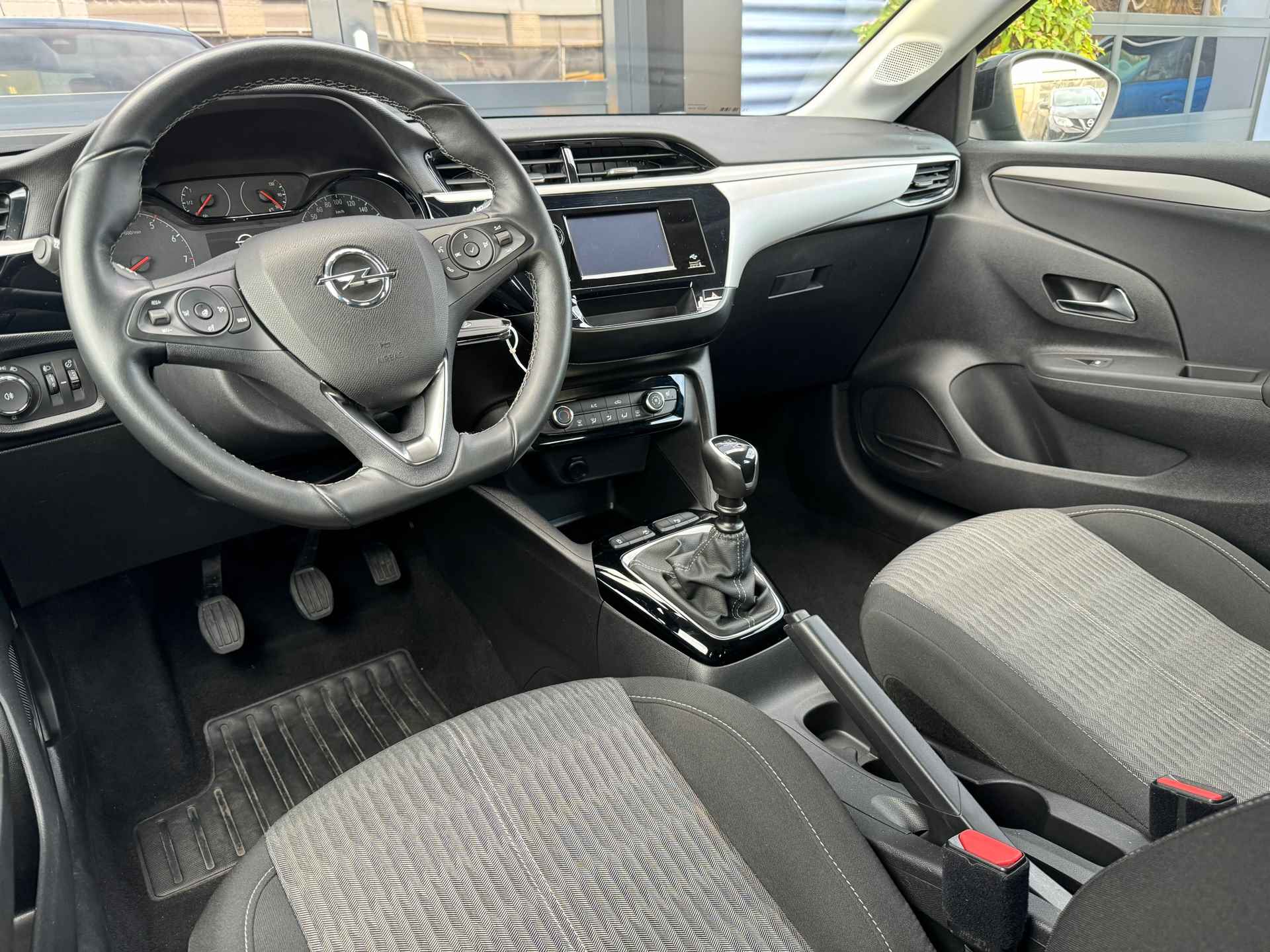 Opel CORSA 1.2 Edition Airco|Stoel en Stuurverwarming|PDC - 6/28