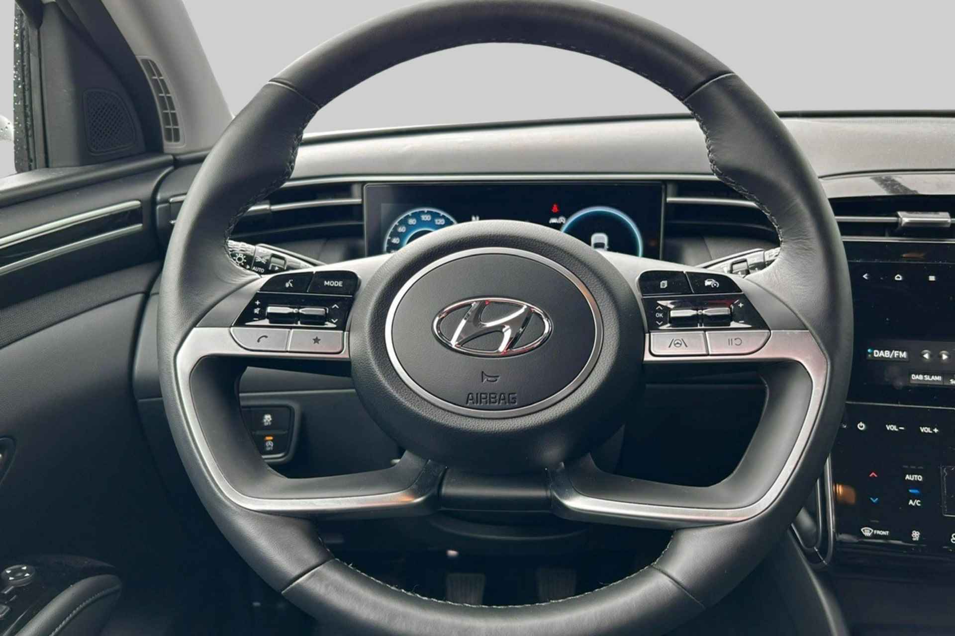 Hyundai Tucson 1.6 T-GDI MHEV Comfort Smart - 17/23