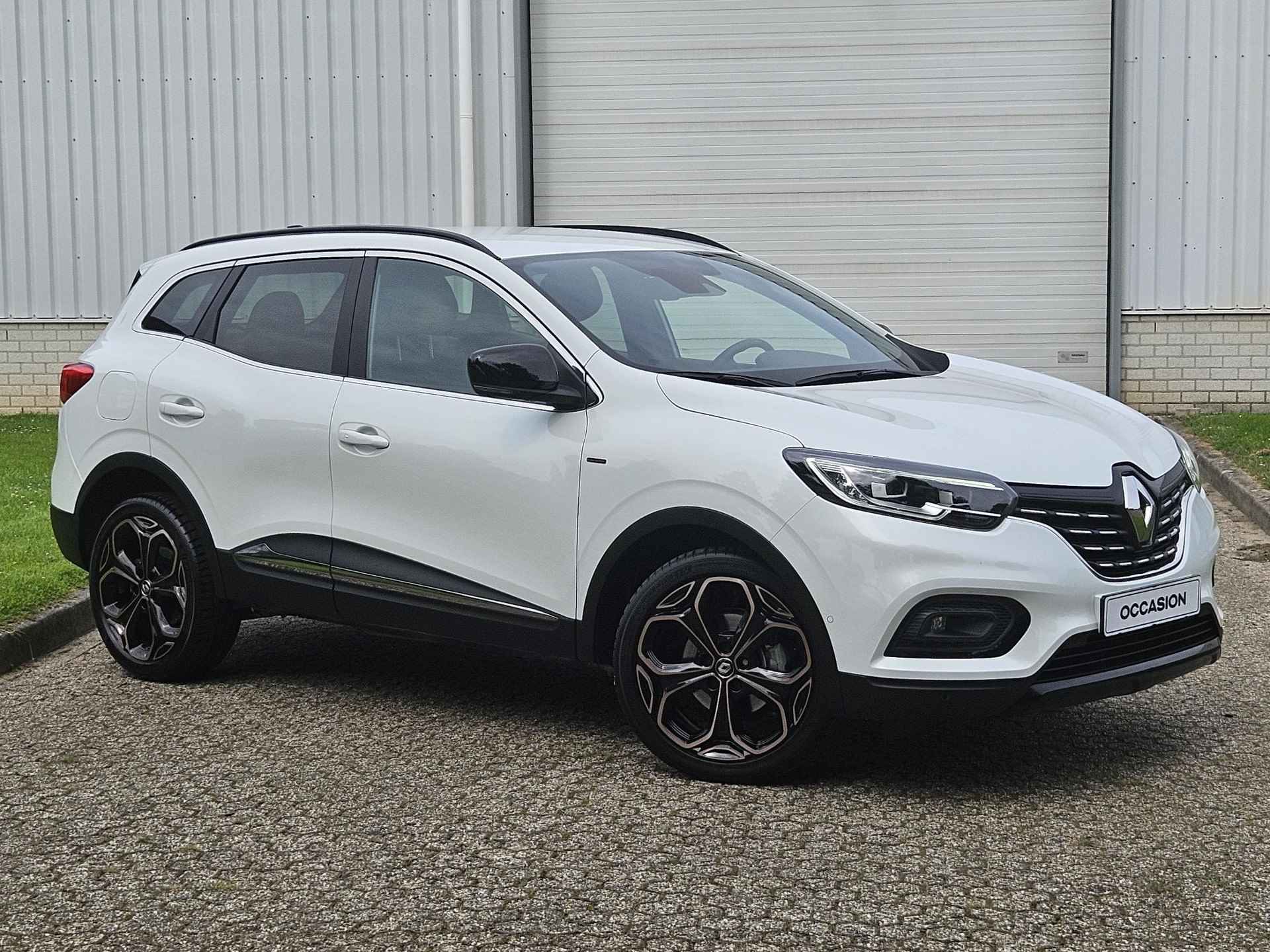 Renault Kadjar 1.3 TCe Techno 140pk Black Edition Automaat / Adaptieve Cruise Control / Stoelverwarming / Dodehoekdetectie / Apple Carplay / Android Auto / - 23/51