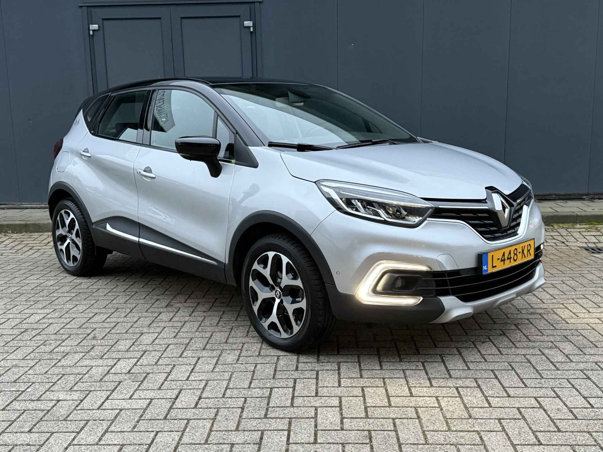 Renault Captur 0.9 TCe Limited / Navigatie / Trekhaak / Cruise Control / Camera / Bluetooth / PDC Voor&Achter / Stoelverwarming - 18/39