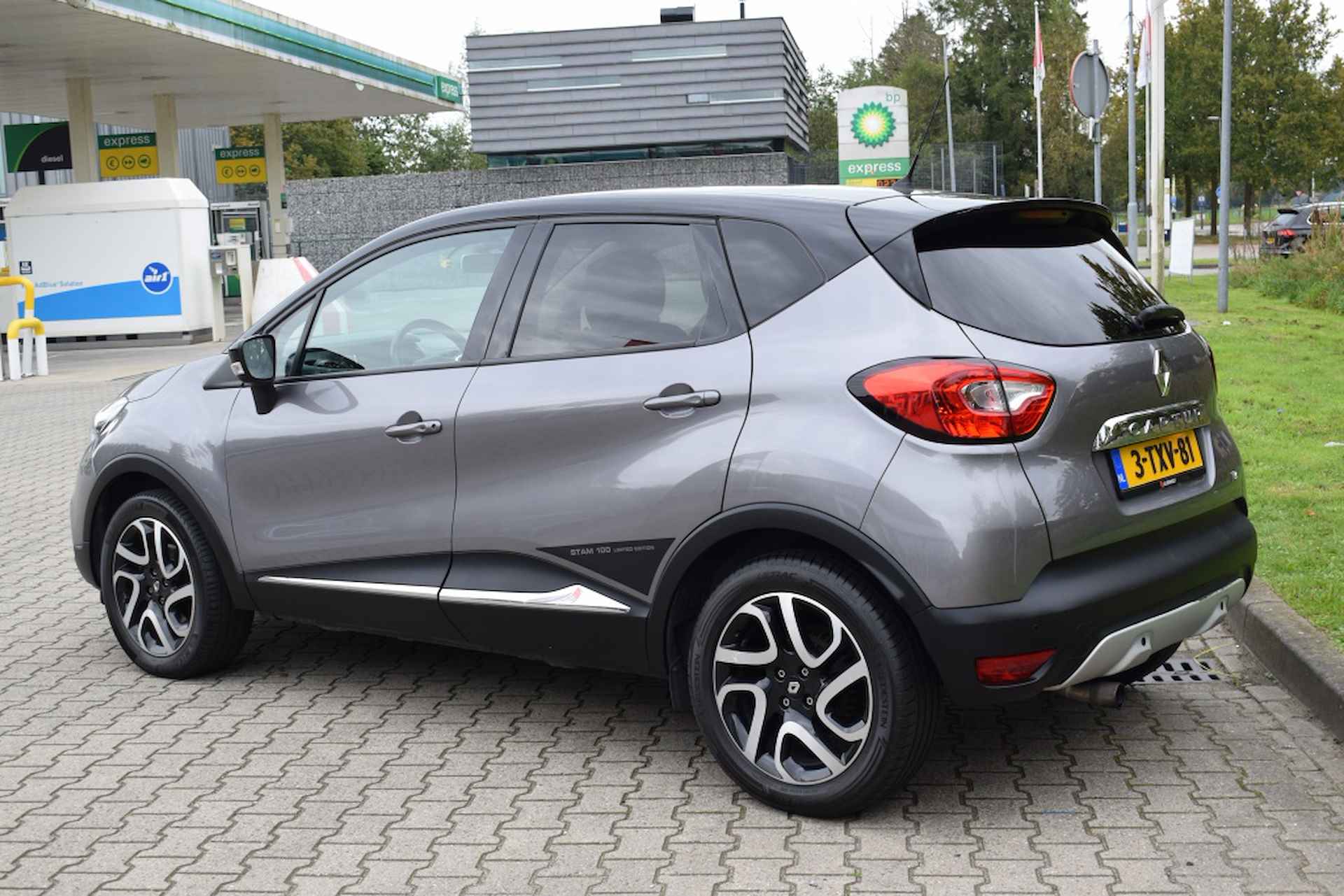 Renault Captur 1.2 TCe 120 PK Edition AUTOMAAT | LEDER | NAVI | CLIMA | CAMERA - 3/28