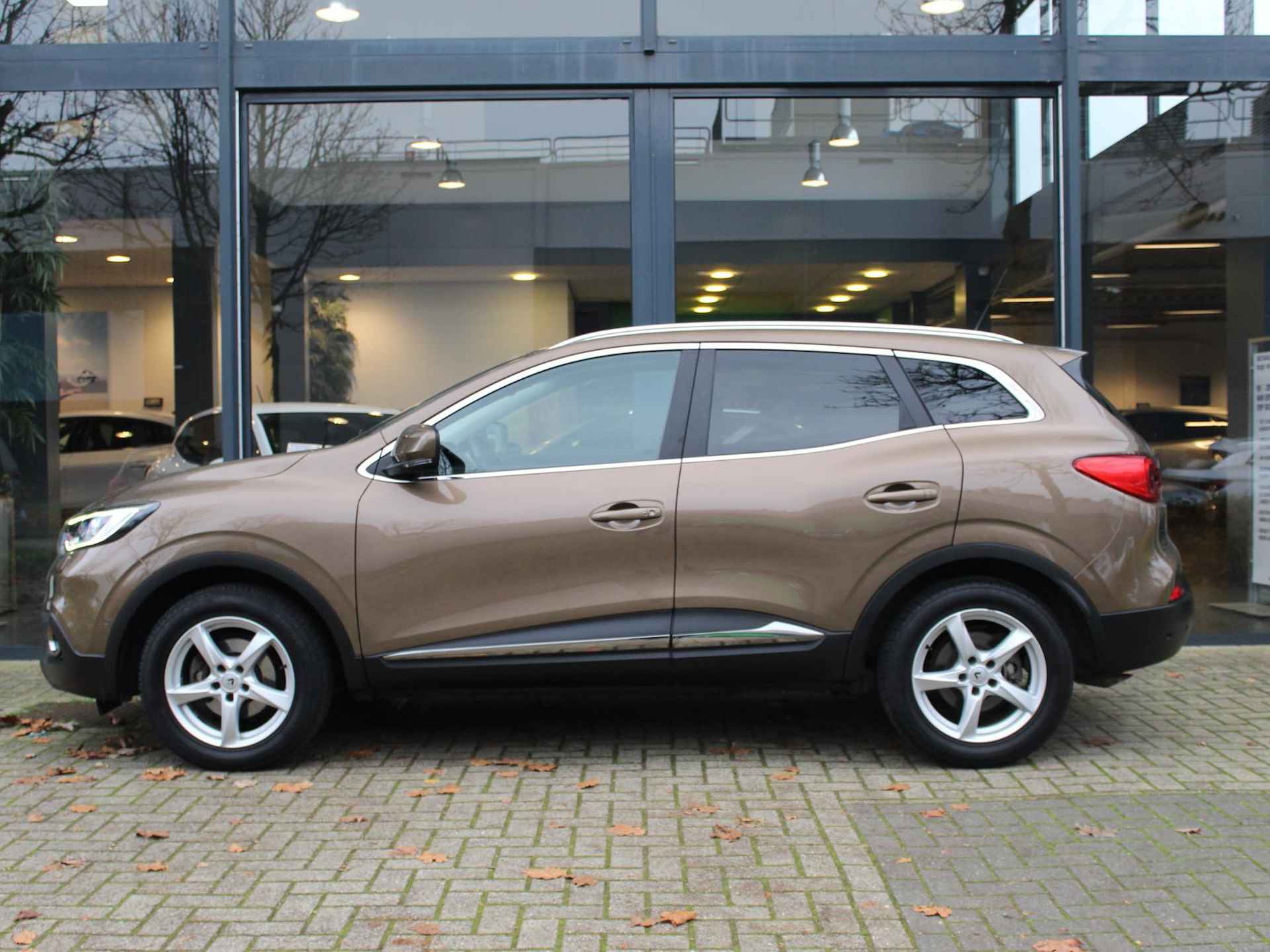 Renault Kadjar 1.6 TCe 160 Intens / 1.800 TREKGEWICHT / NAVI / PDC 360 / CRUISE / CLIMATE / KEYLESS / STOELV. / PRIV GLAS / 17'' LMV - 11/52