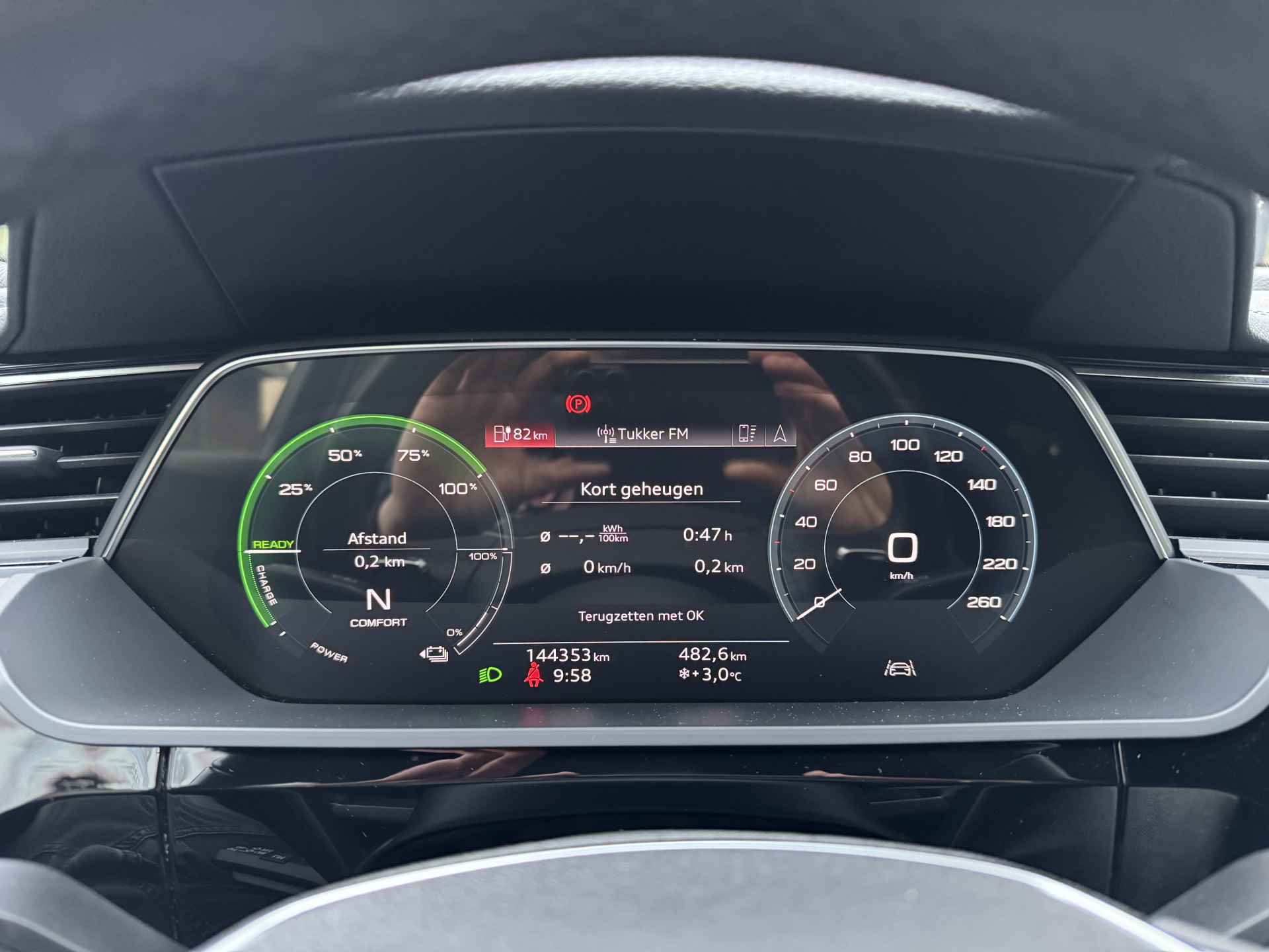 Audi e-tron Sportback 50 quattro Business edition 71 kWh Airco/Quattro/Stoelverw. - 16/44