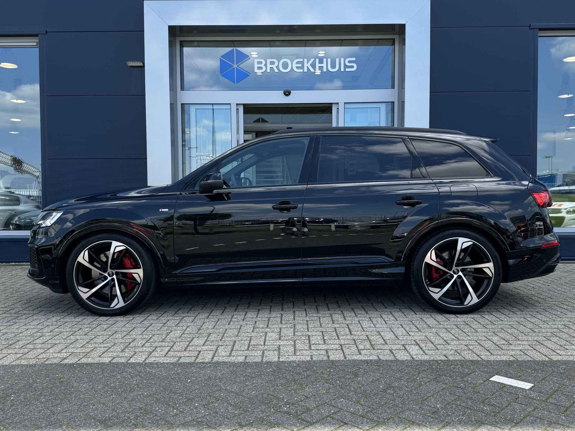 Audi Q7 60 TFSI E QUATTRO Competion | Zwart Optiek | Schuif/kantel dak | Elektr. Trekhaak | Luchtvering | ACC | S-line stoelen - 13/71