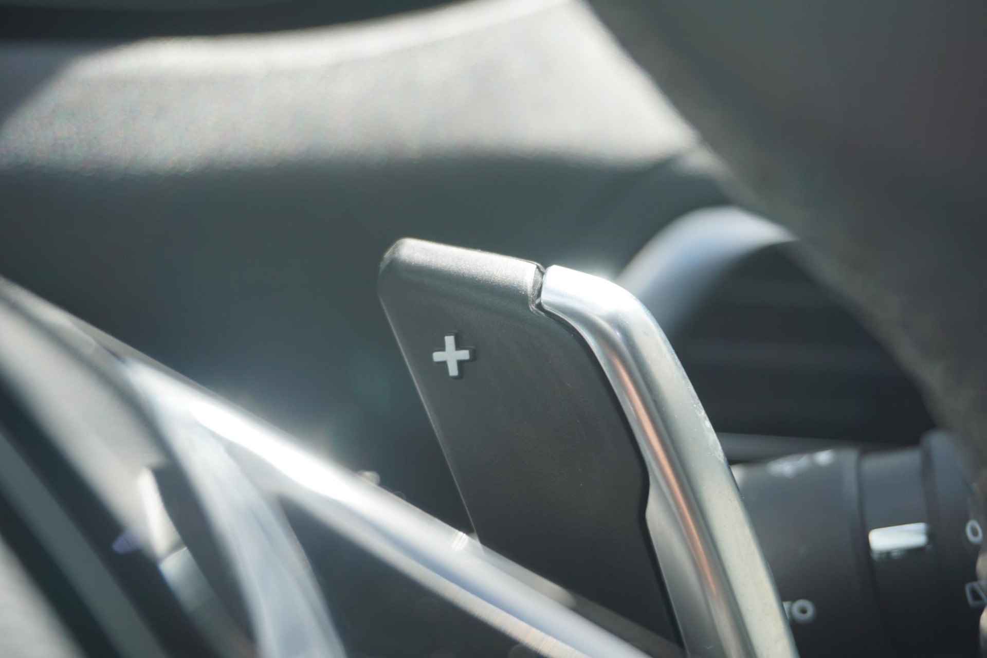 Peugeot 3008 1.2 PureTech Allure  Pack Business 360° Camera | All-season | keyless | Carplay - 29/49