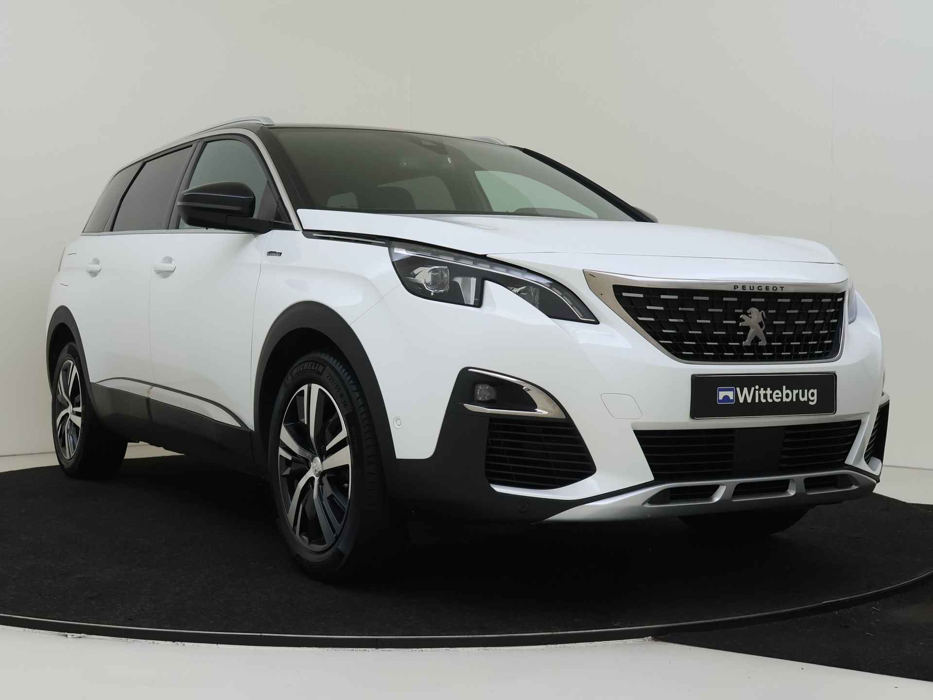 Peugeot 5008 1.2 PureTech 130 PK GT-Line Parkeerhulp | Apple Carplay | 19" licht metalen velgen - 4/34