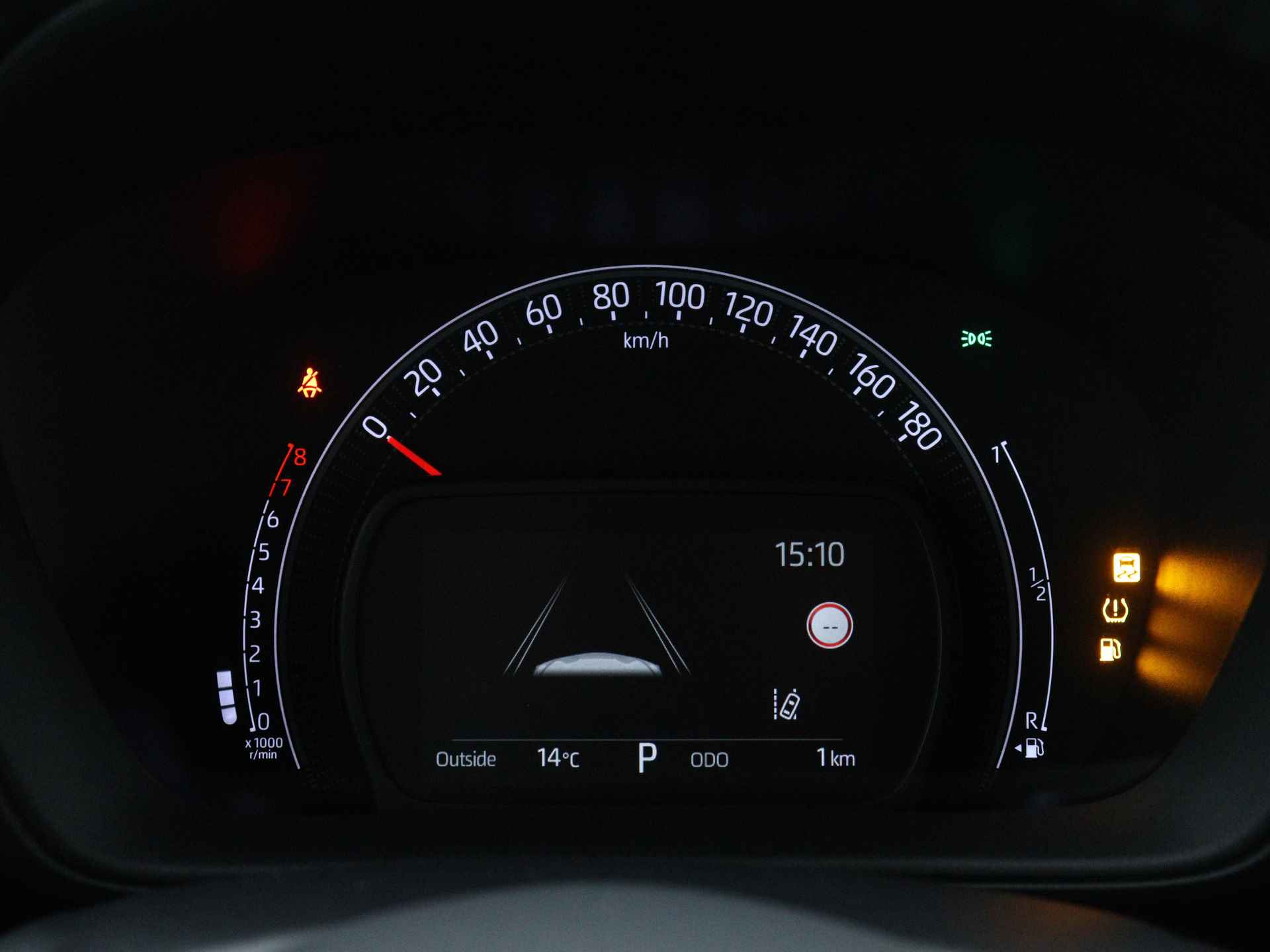 Toyota Aygo X 1.0 VVT-i S-CVT play | Automaat | - 6/32