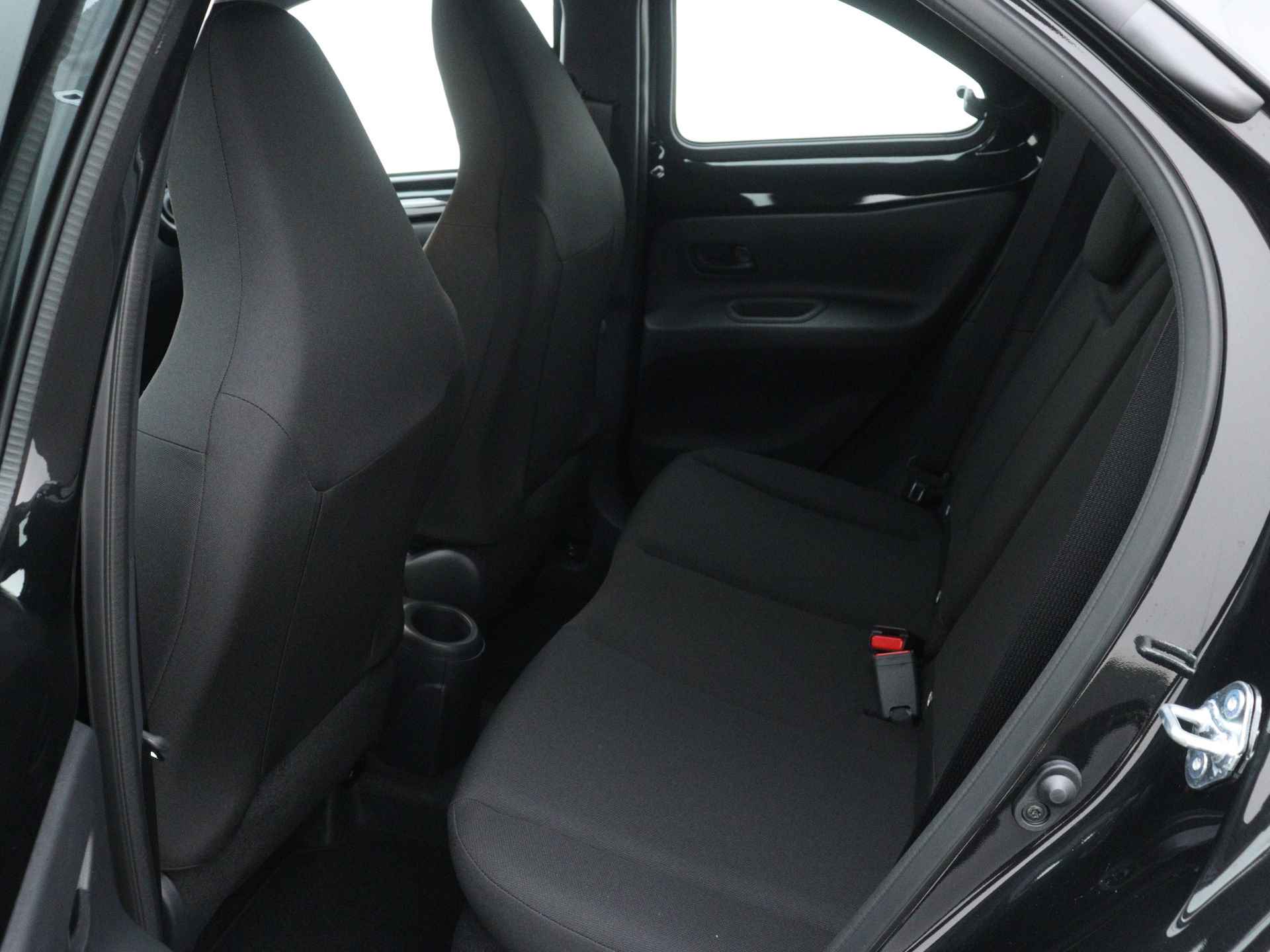 Toyota Aygo X 1.0 VVT-i S-CVT play | Automaat | - 16/32