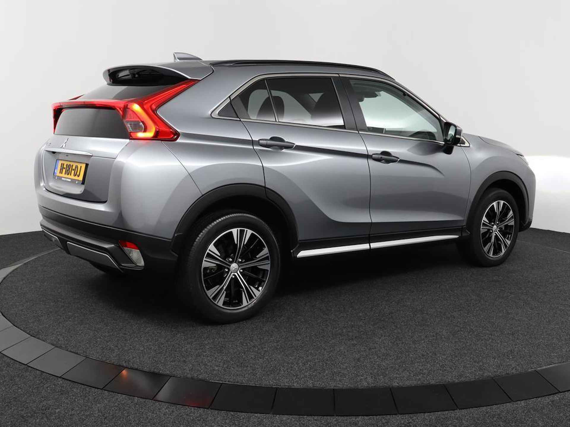 Mitsubishi Eclipse Cross 1.5 DI-T Intense | AUTOMAAT | - 2/44