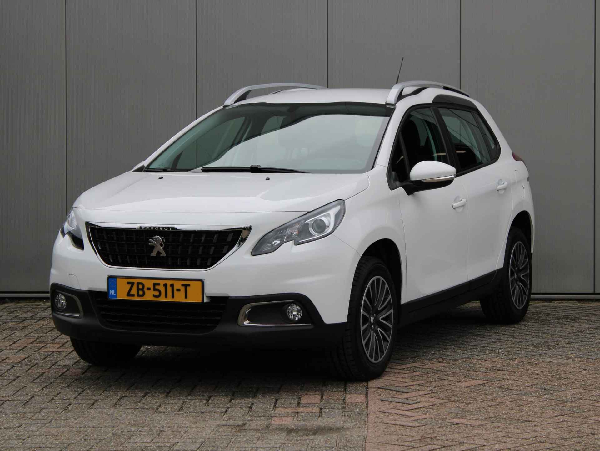 Peugeot 2008 1.2 PureTech Blue Lion | Navi / Airco / Cruise - 6/25