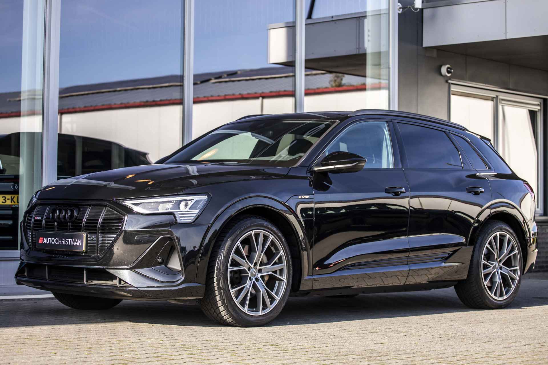 Audi e-tron 50 quattro Launch edition Black | S-Line | Pano | NL Auto | ACC - 15/42