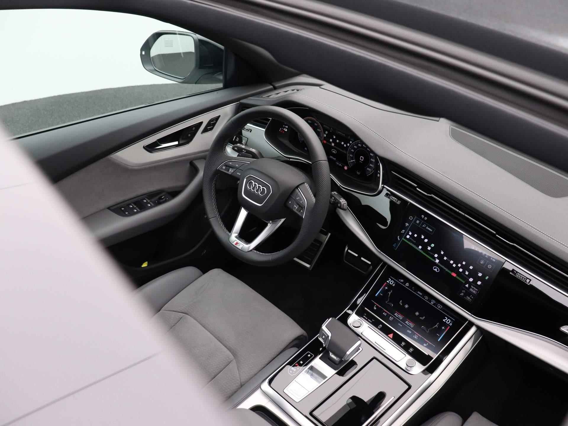 Audi Q8 60 TFSI e quattro Pro Line S Competition 462 PK | S-line | Automaat | Navigatie | 360 Camera | Panoramadak | Adaptive Cruise Control | Head-up display | Stoelverwarming | Virtual Cockpit | LED Matrix | Lichtmetalen velgen | Privacy glass | - 53/58