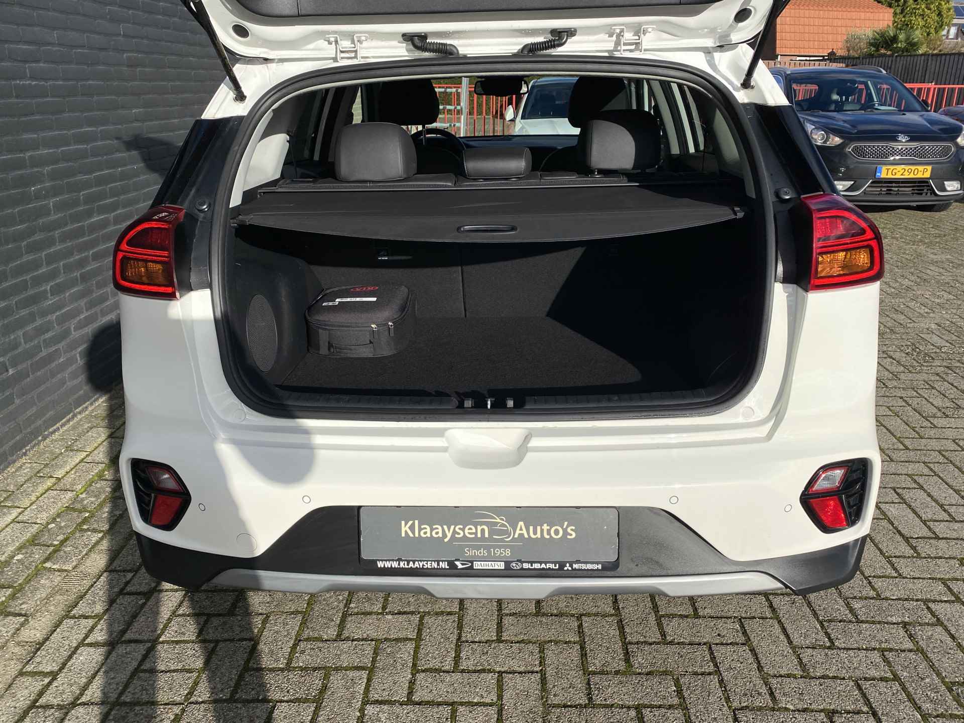 Kia Niro 1.6 GDi PHEV DynamicPlusLine AUT. | 1e eigenaar | dealer onderh. | leder interieur | navigatie | JBL audio | apple carplay - 24/43