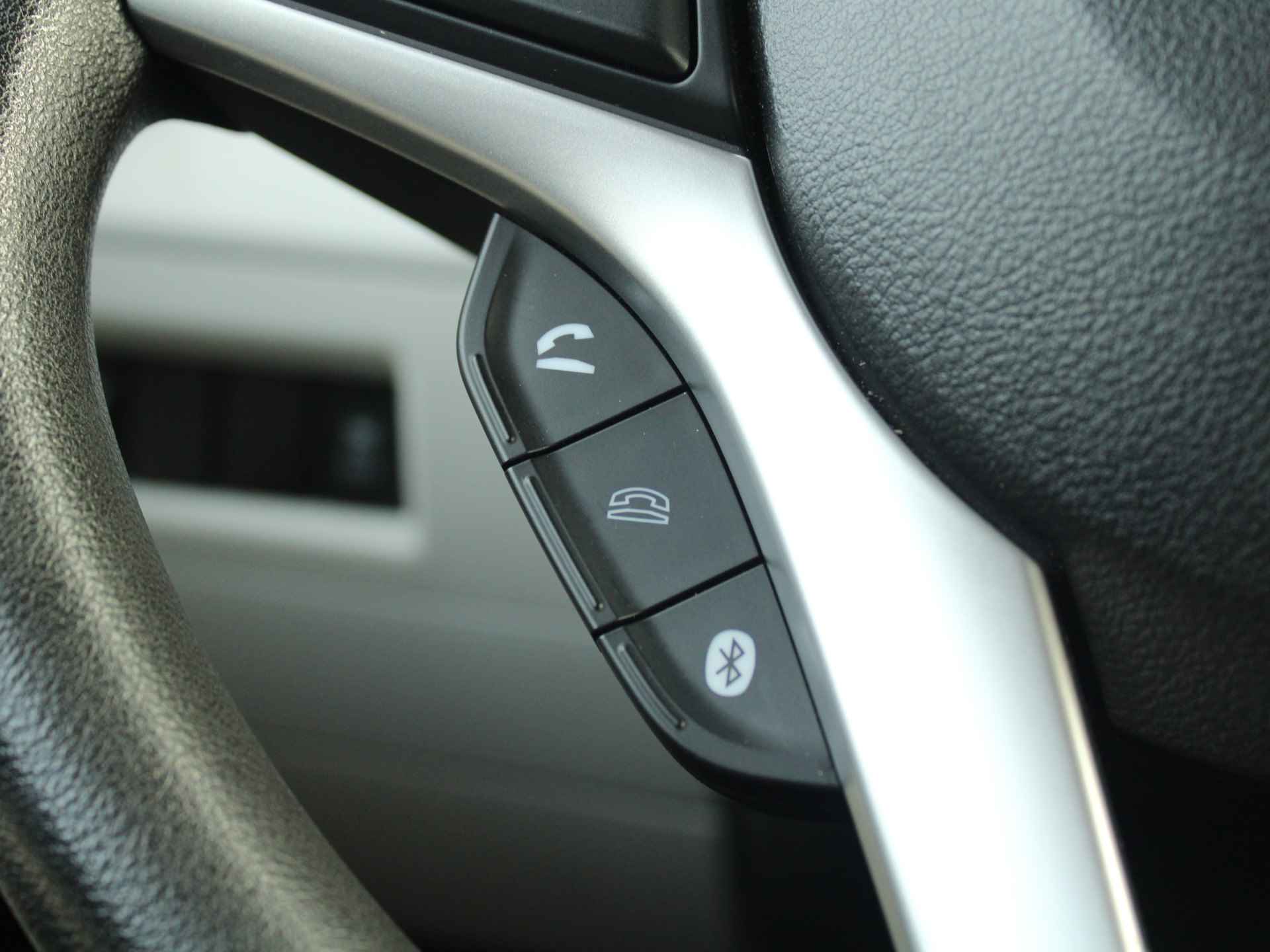 Suzuki Ignis 1.2 Select Navigatie, Lichtmetalen velgen, Trekhaak, Stoelverwarming - 29/37