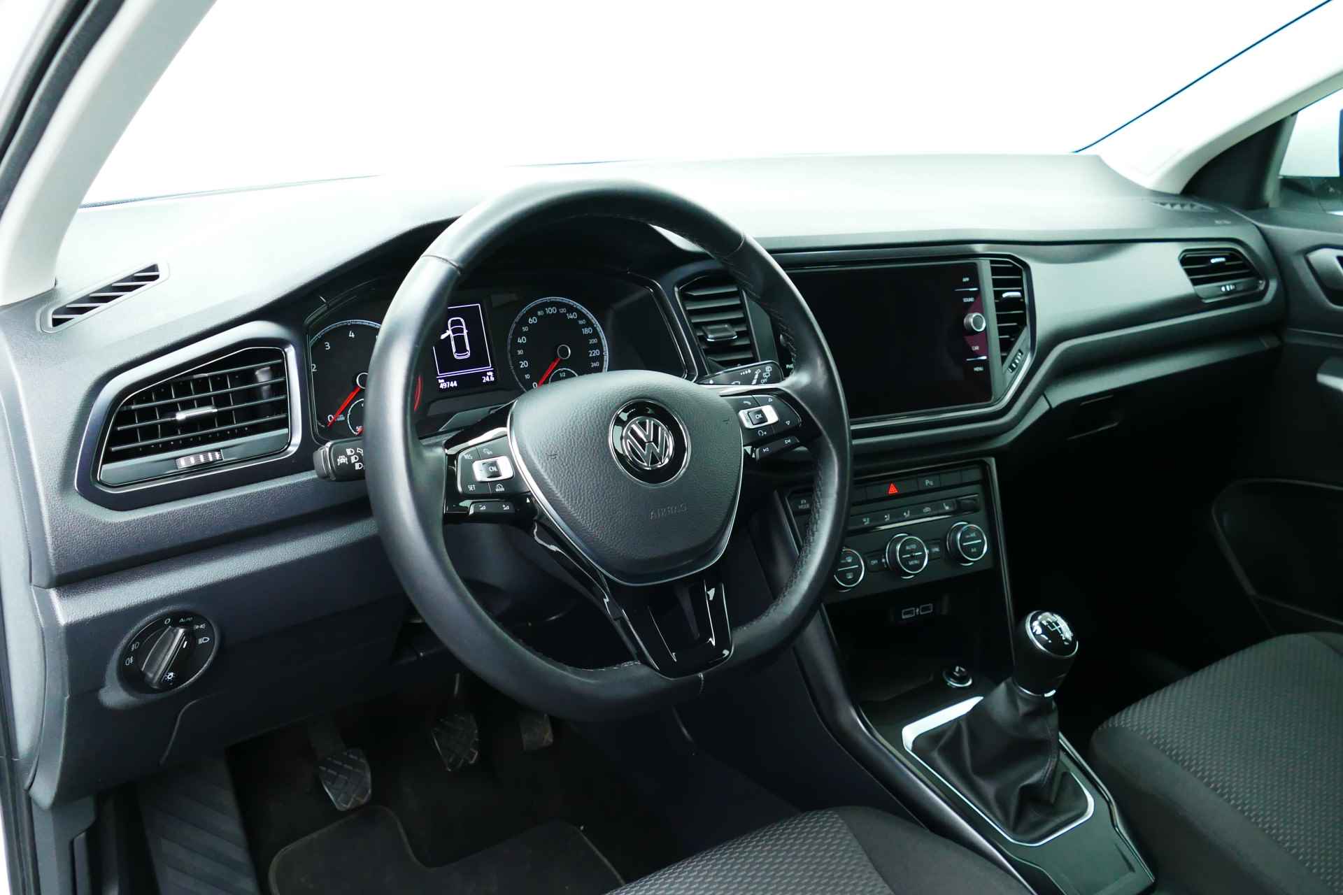 Volkswagen T-Roc 1.0 TSI Style. Clima, Cruise, Stoelverw, PDC V+A, 16"LMV, Trekhaak 1300kg - 12/35