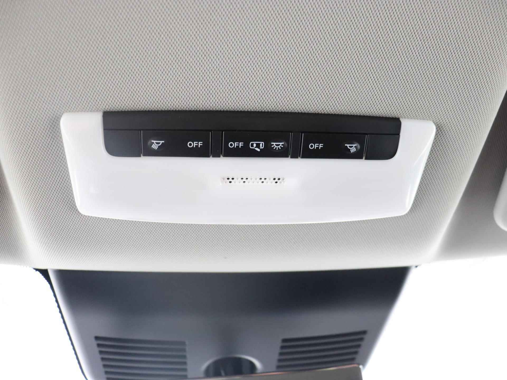 Nissan LEAF Tekna 40 kWh | Subsidie Mogelijk|  Navigatie | Apple Carplay/Android Auto | Stoelverwarming | Lederen bekleding | Climate Control | Cruise Control Adaptief | 360 Camera | 17 inch Velgen | LED Koplampen | Bose Premium Audio | - 24/28