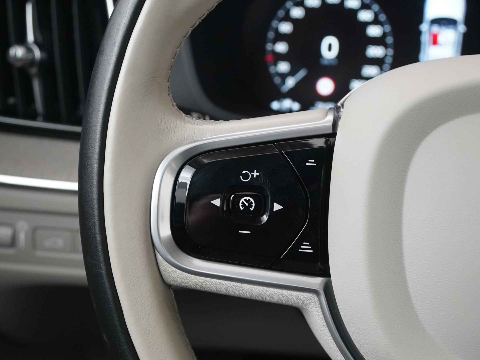 Volvo XC60 2.0 T6 Plug-in hybrid AWD Inscription Exclusive | Head up | Harman/Kardon | 360 Camera | Blind spot | Zondag Open! - 7/46