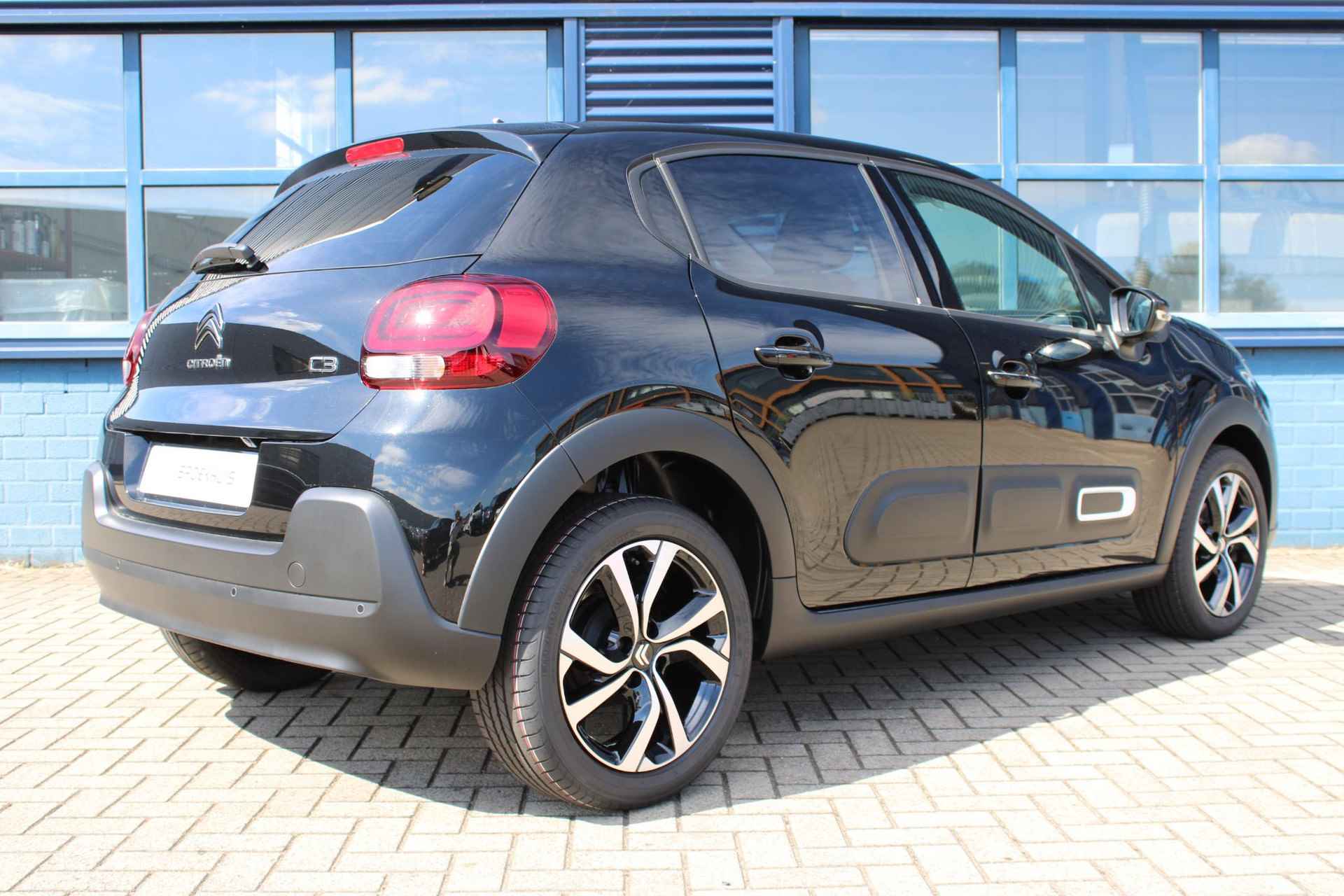 Citroen C3 1.2 PureTech Feel Edition "Metallic lak Ambiance Wood Techno Nav Pack 17"" lichtmetalen velgen 'Vector'" - 25/30