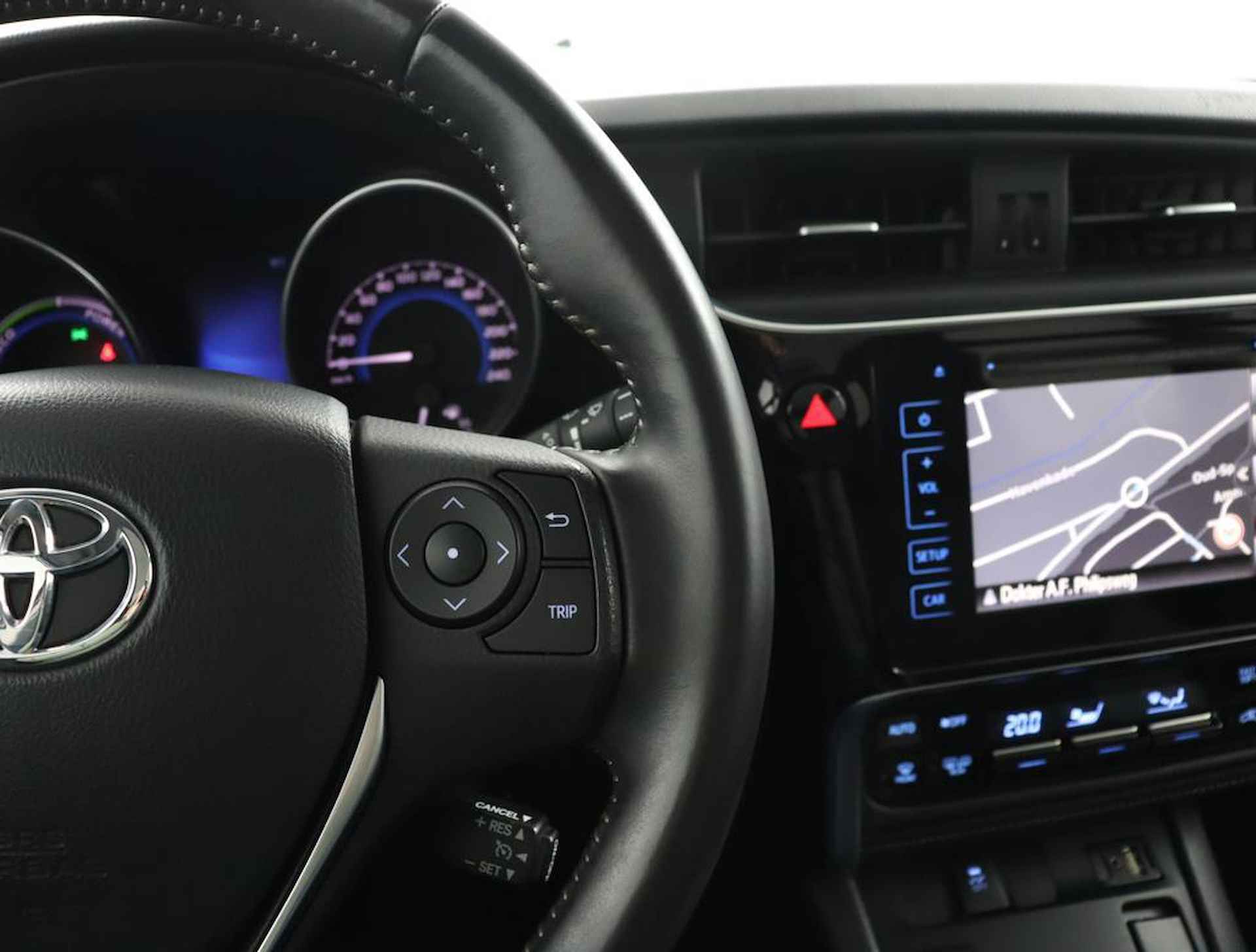 Toyota Auris 1.8 Hybrid Trend | Trekhaak | Navigatie | Camera | - 21/57