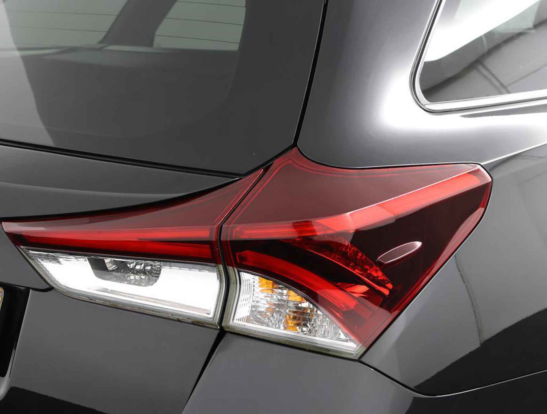 Toyota Auris 1.8 Hybrid Trend | Trekhaak | Navigatie | Camera | - 41/57