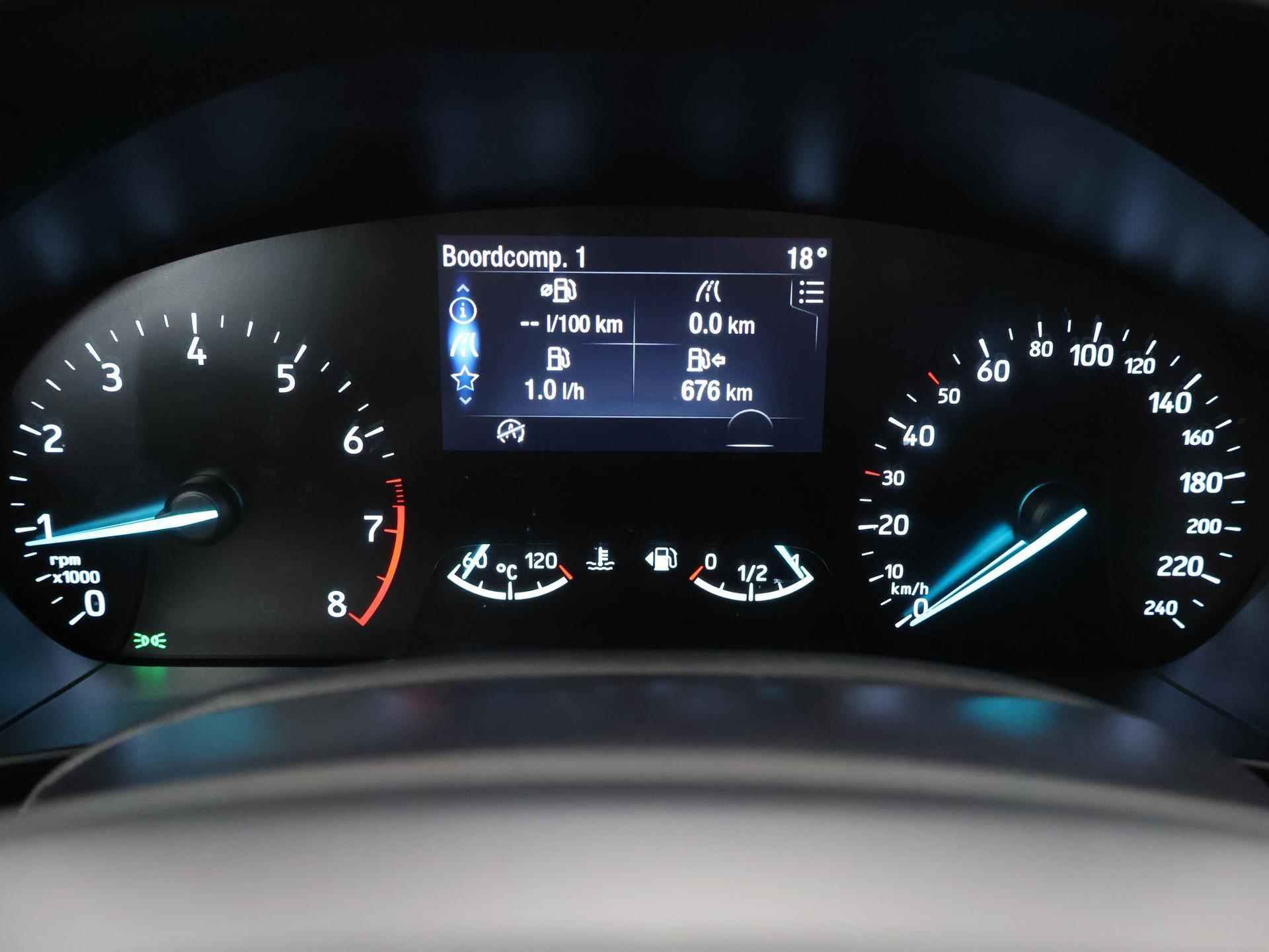 Ford Focus 1.0 EcoBoost Hybrid ST Line | Winterpack | LED koplampen | Navigatie | Climate Control | - 13/38