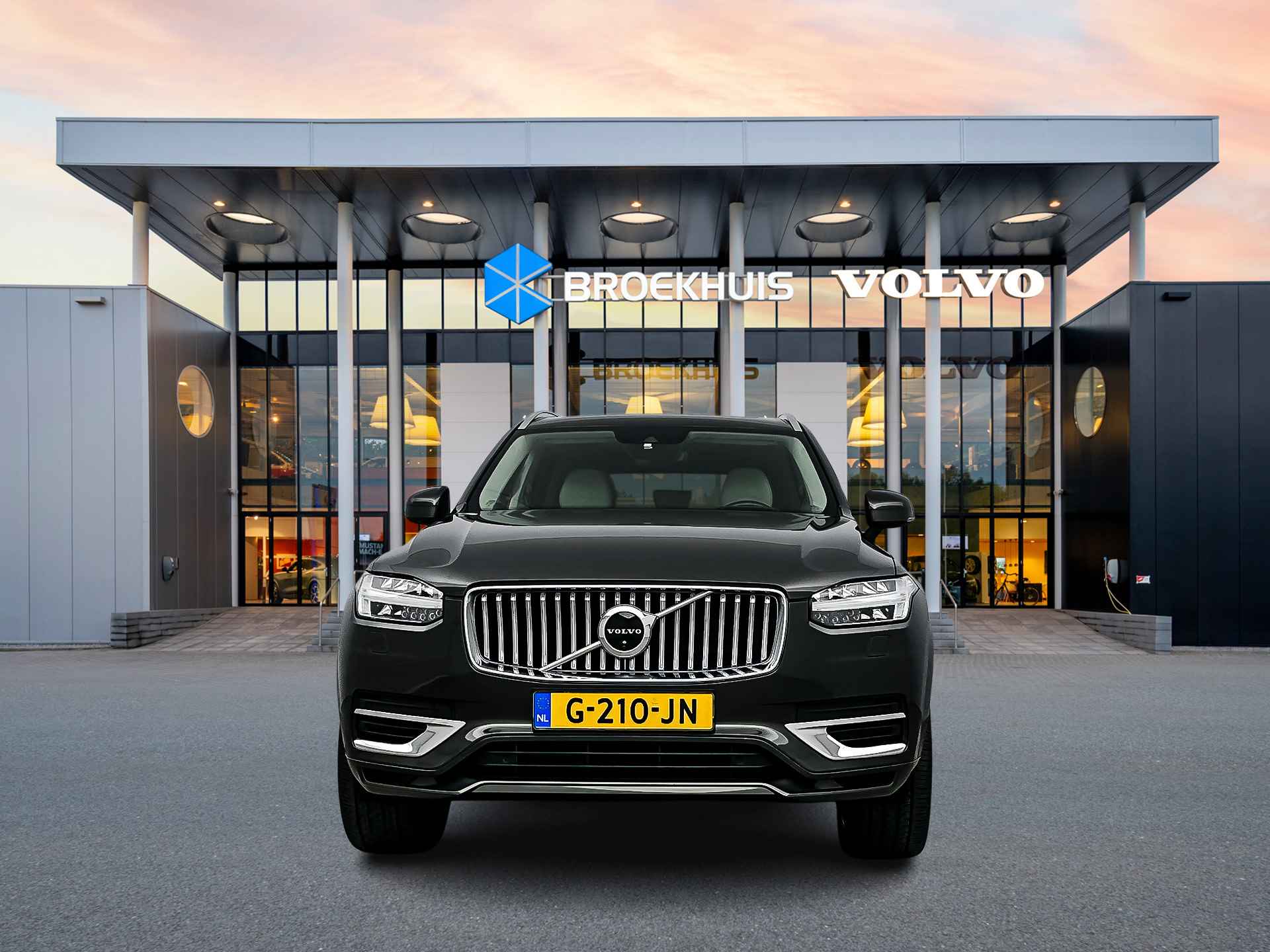 Volvo XC90 T8 Recharge AWD Inscription | 21" | Luchtvering | Ventileerbare massagestoelen | Head-up | 360 Camera | Harman Kardon | Panorama - 6/38