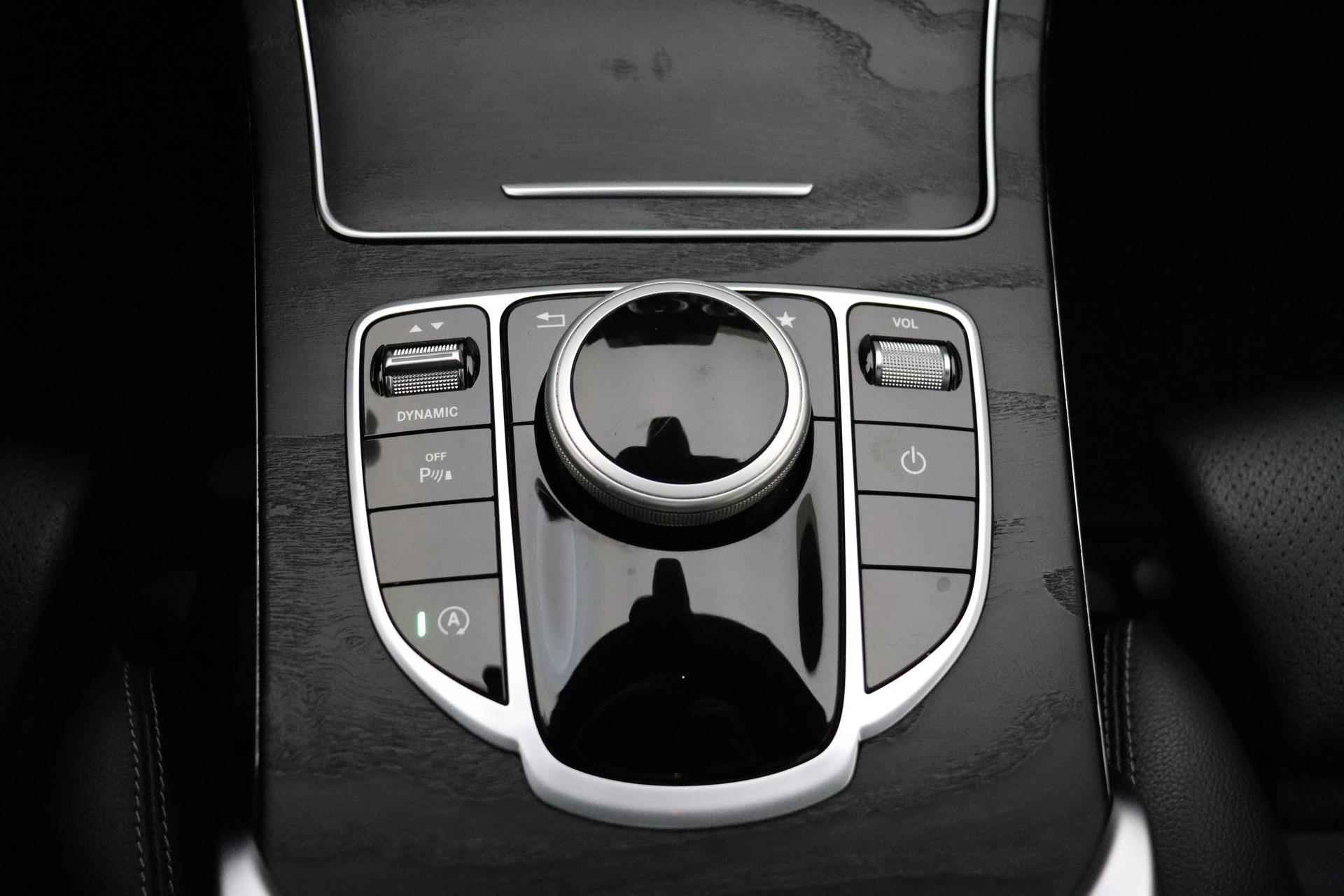 Mercedes-Benz C-klasse Estate 250 Premium 210 PK Automaat | Navigatie | Leder | Schuif/Kanteldak | Stoelverwarming | Lichtmetalen velgen | Keyless - 25/43