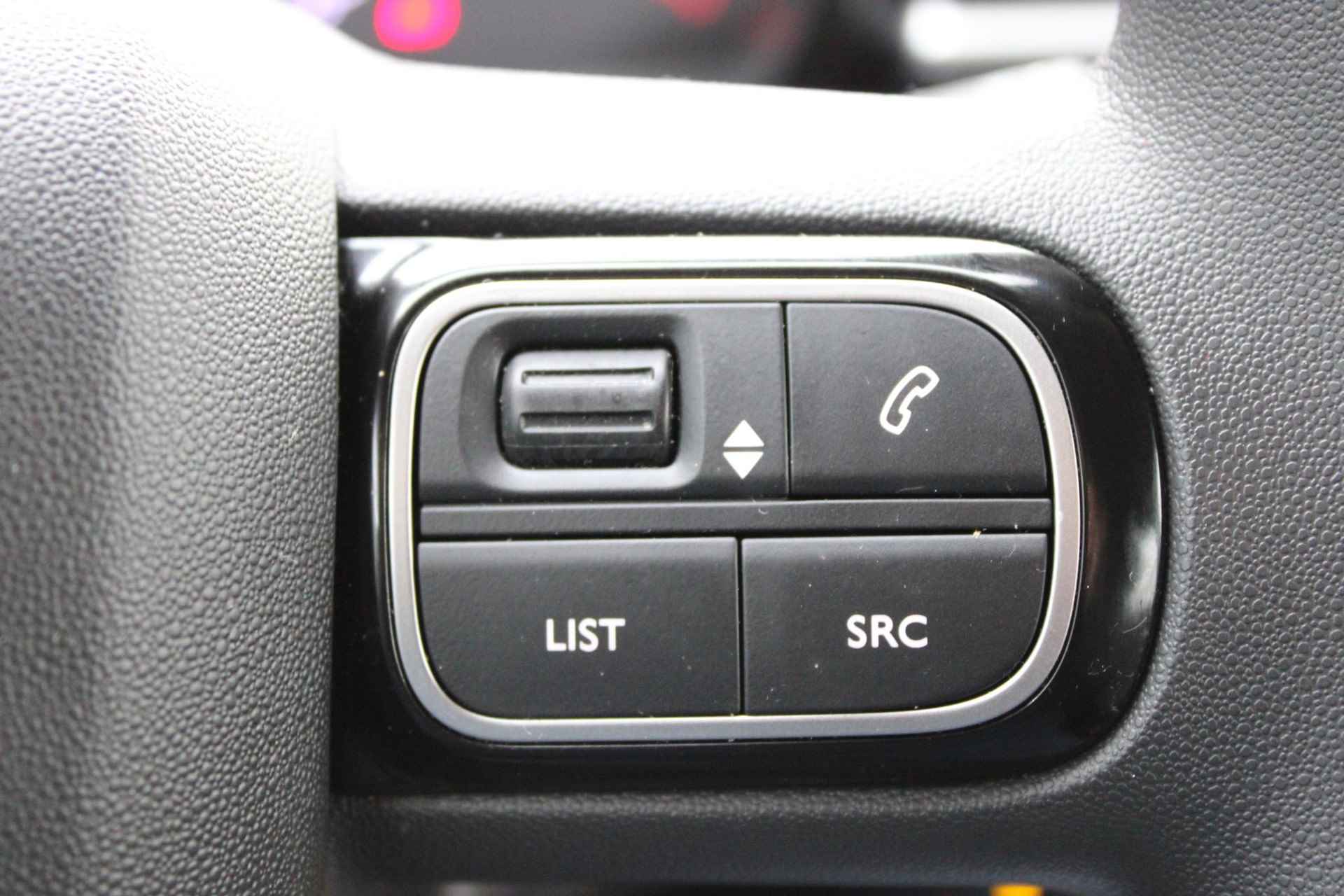 Citroen C3 1.2 PureTech You Navigatie / stoelverwarming - 19/31