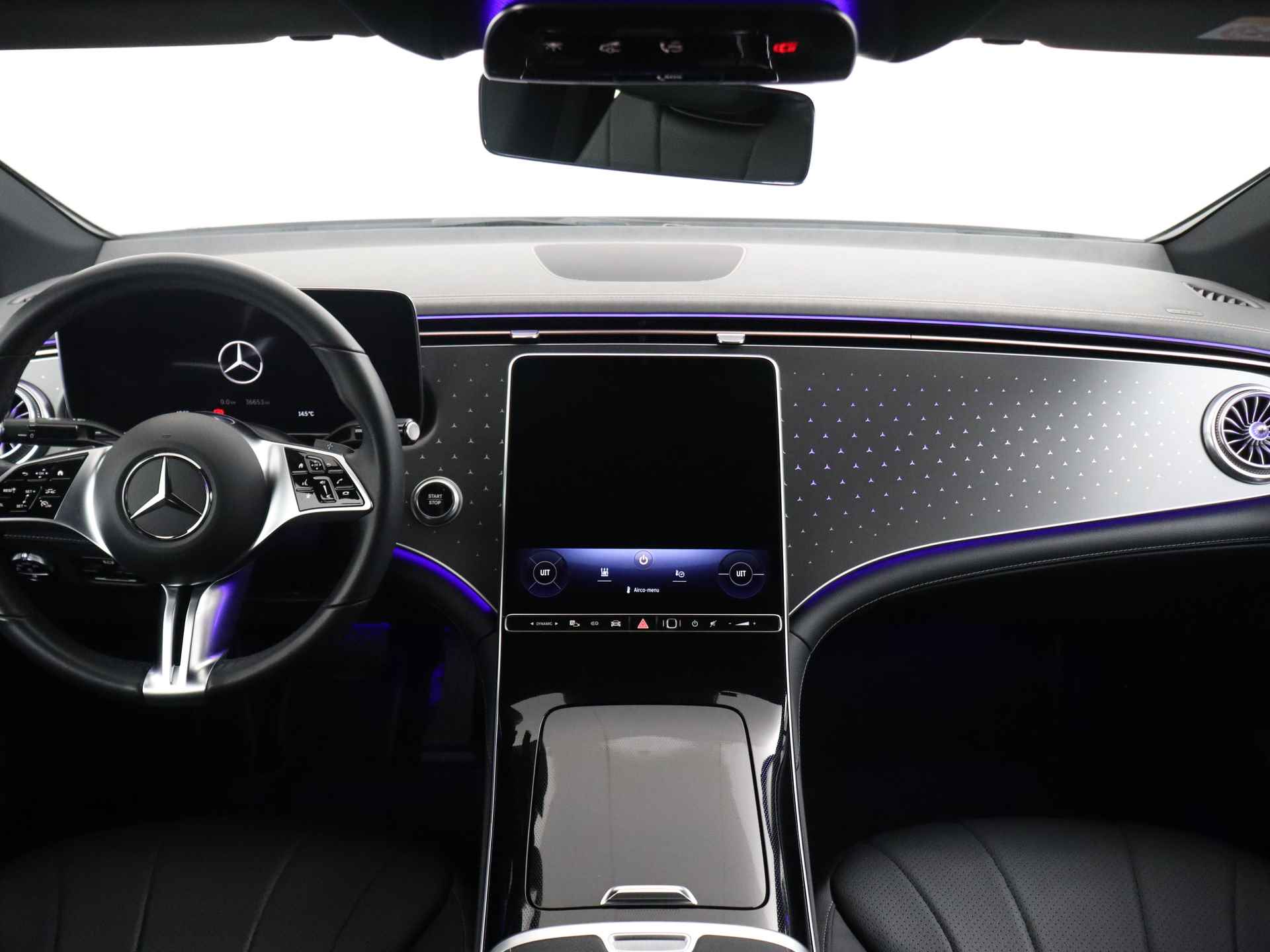 Mercedes-Benz EQE 350+ Launch Edition AMG Line 91 kWh | Trekhaak | Sfeerverlichting | Inclusief 24 MB Premium Certified garantie voor Europa. - 6/44