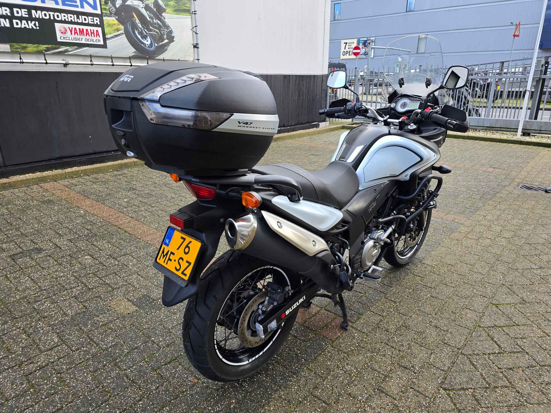 Suzuki V-STROM 650 ABS - 4/21